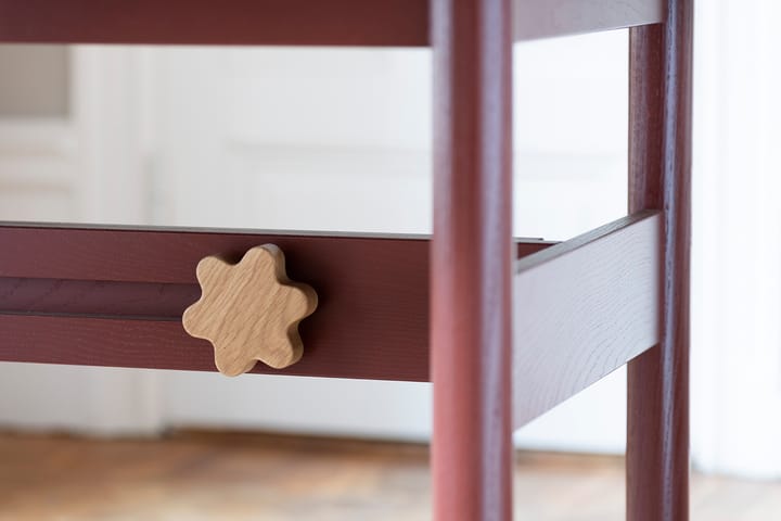 Ateljé tafel, Eiken-rode gebeitste-knop in eiken Gärsnäs