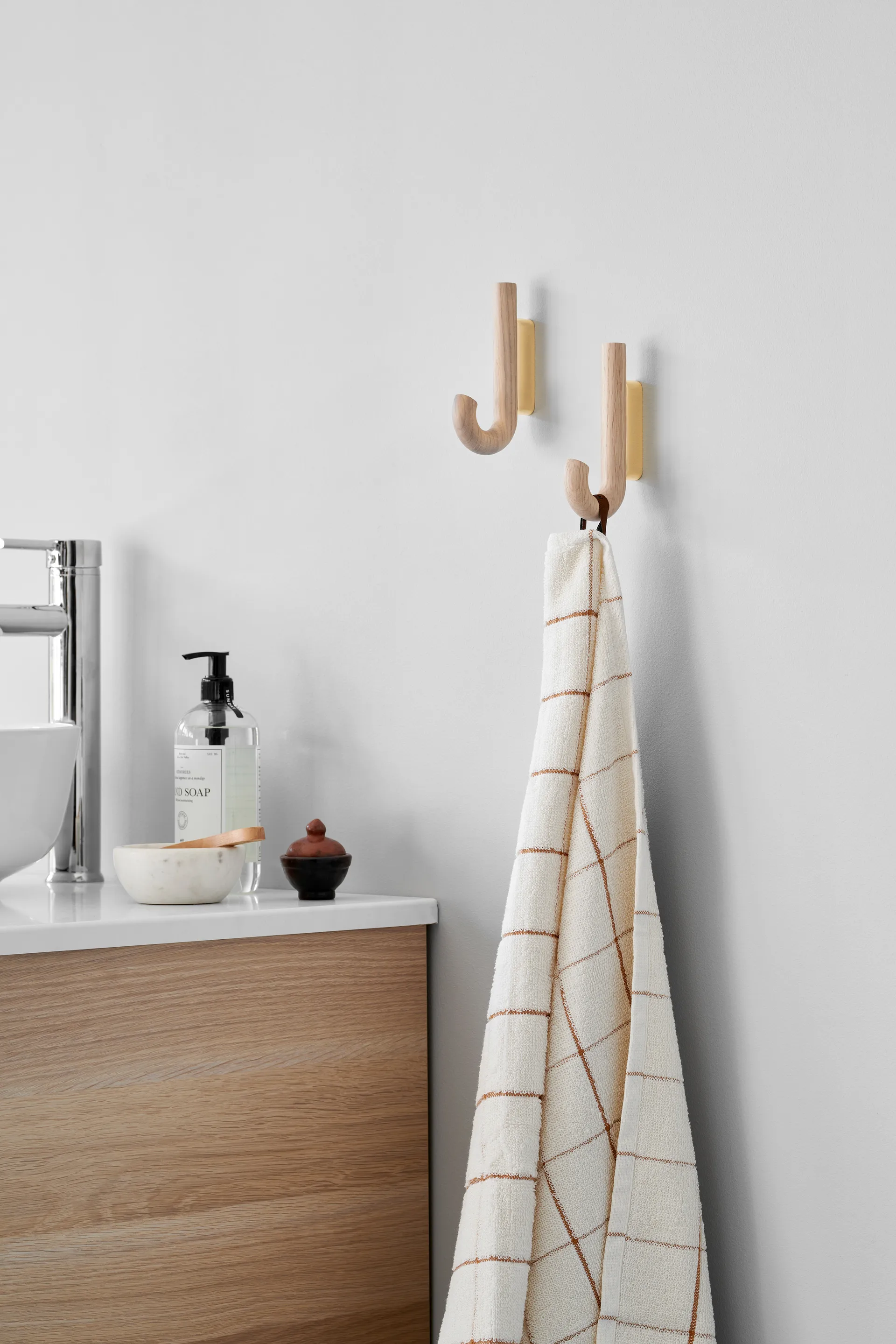 Hook haak mini 13,3 cm, Eikenhout-messing Gejst