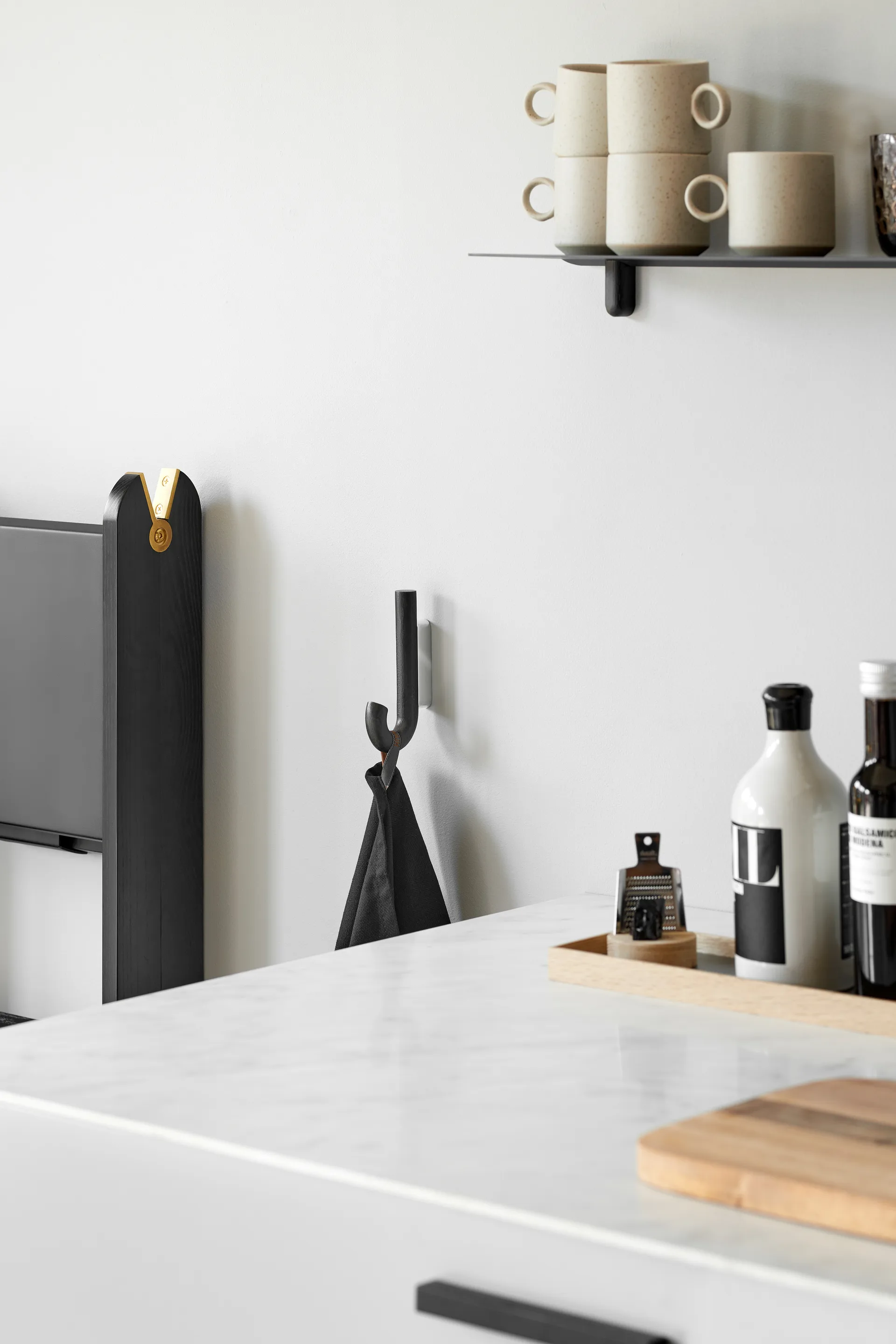 Hook haak mini 13,3 cm, Zwart eikenhout-chroom Gejst