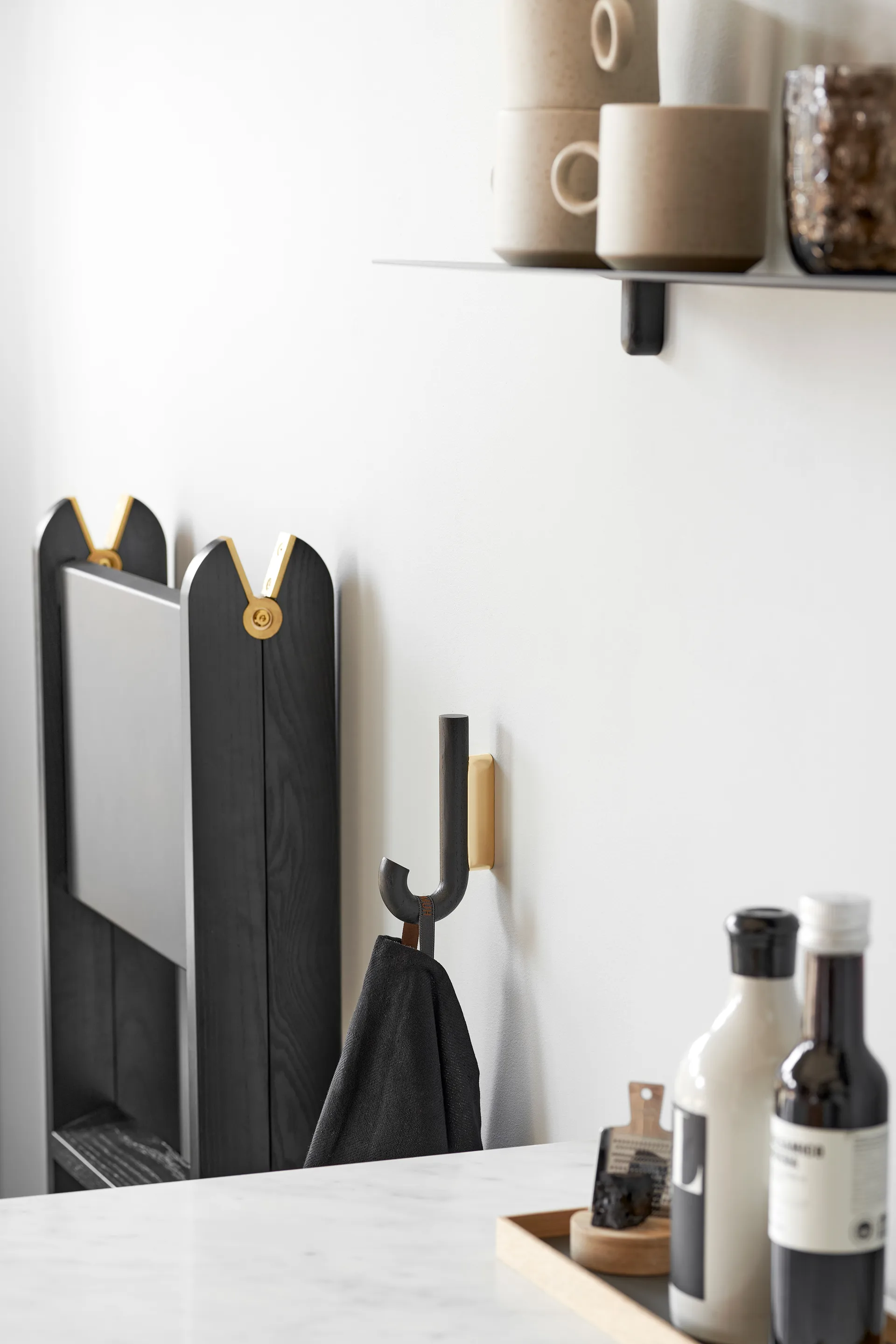 Hook haak mini 13,3 cm, Zwart eikenhout-messing Gejst