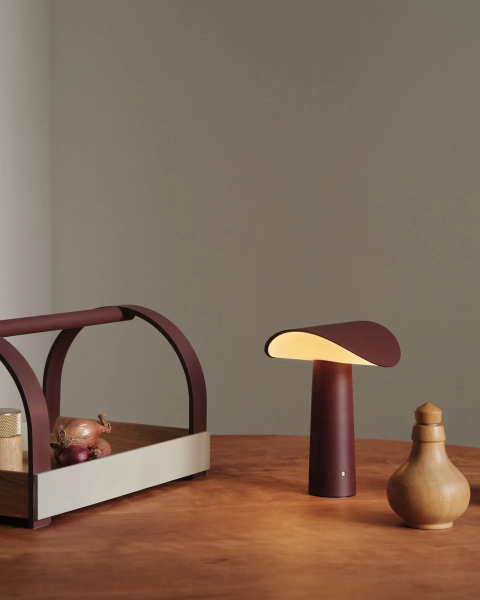 Lium draagbare tafellamp 22,5 cm, Burgundy Gejst