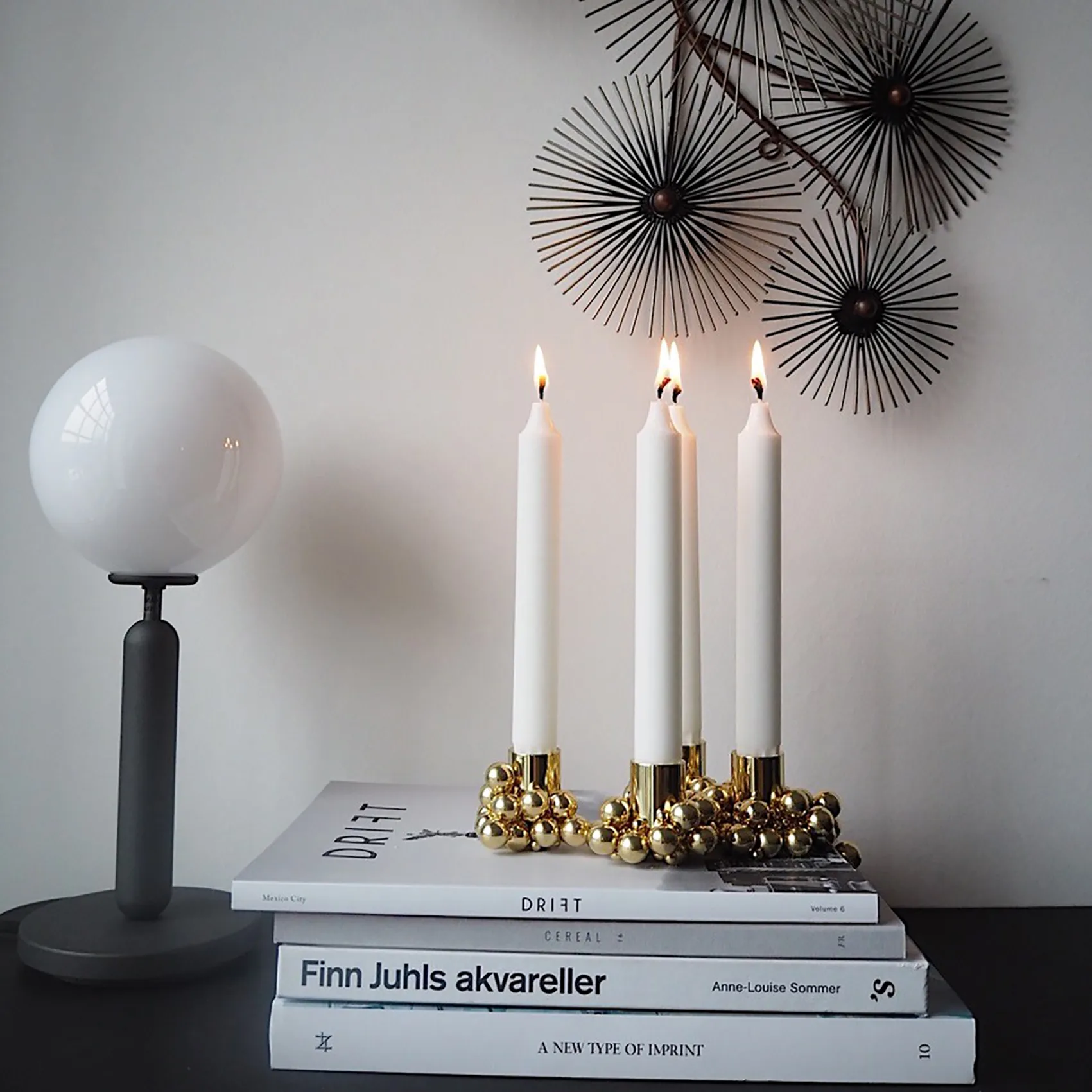 Molekyl kandelaar 4, Messing Gejst