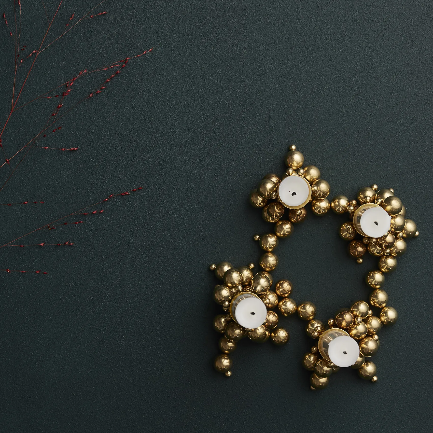 Molekyl kandelaar 4, Messing Gejst