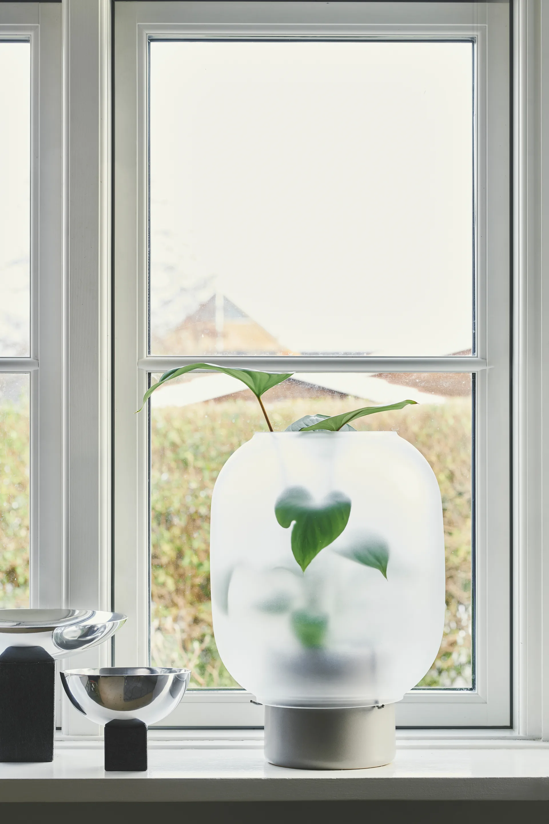 Nebl bloempot mat glas Ø26 cm, Grijs Gejst