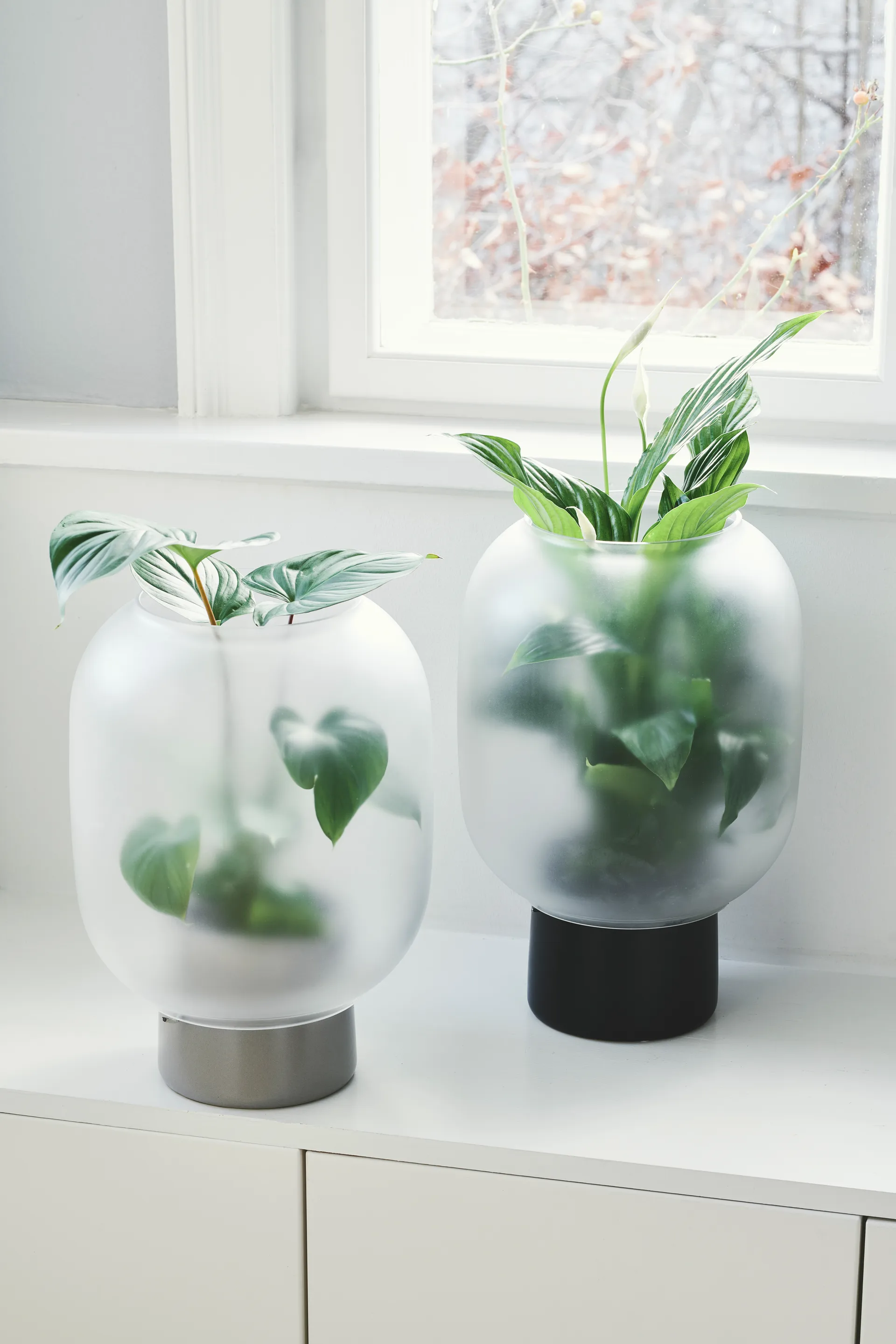 Nebl bloempot mat glas Ø26 cm, Grijs Gejst