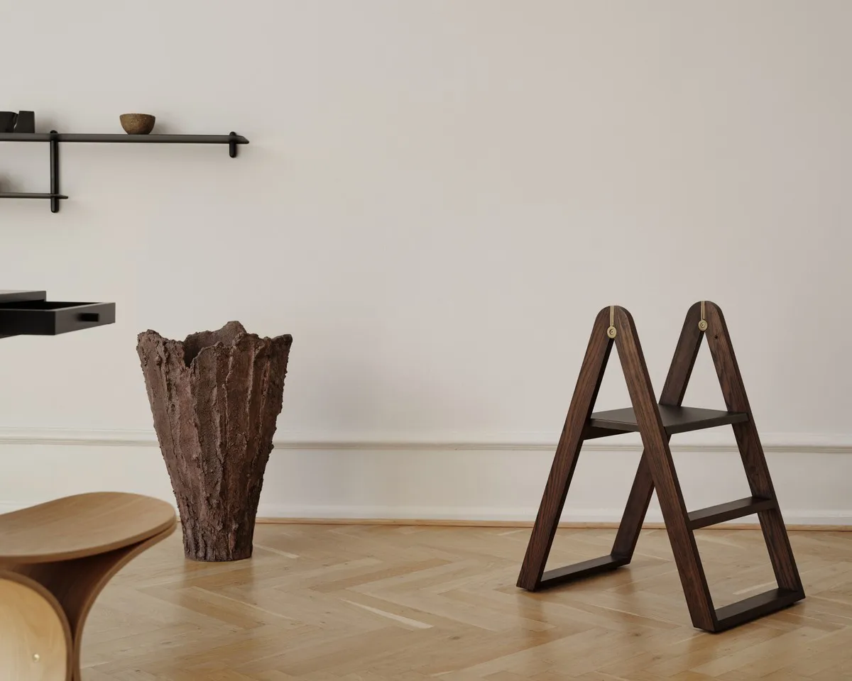 Reech stepladder huishoudtrap, Donkere essen Gejst