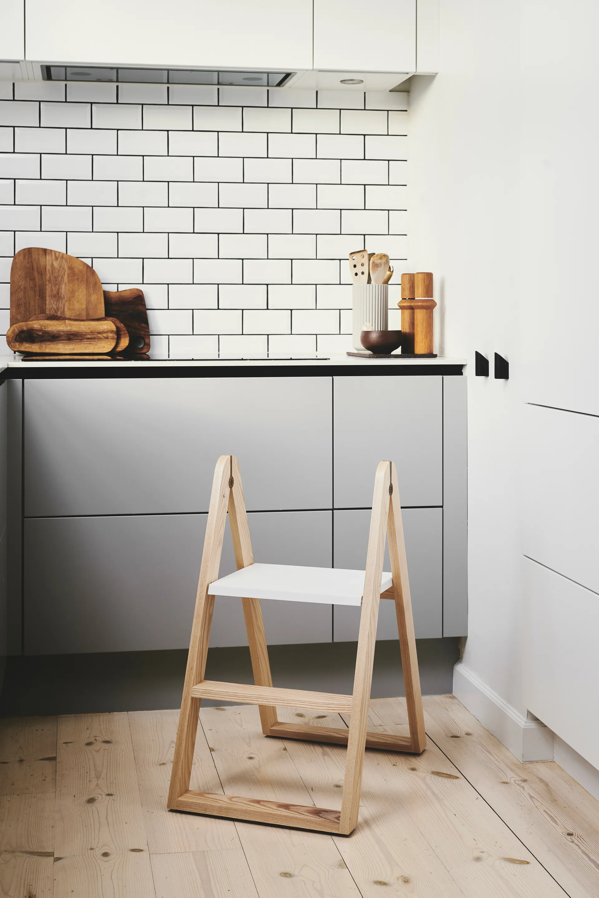 Reech stepladder huishoudtrap, Essenhout Gejst