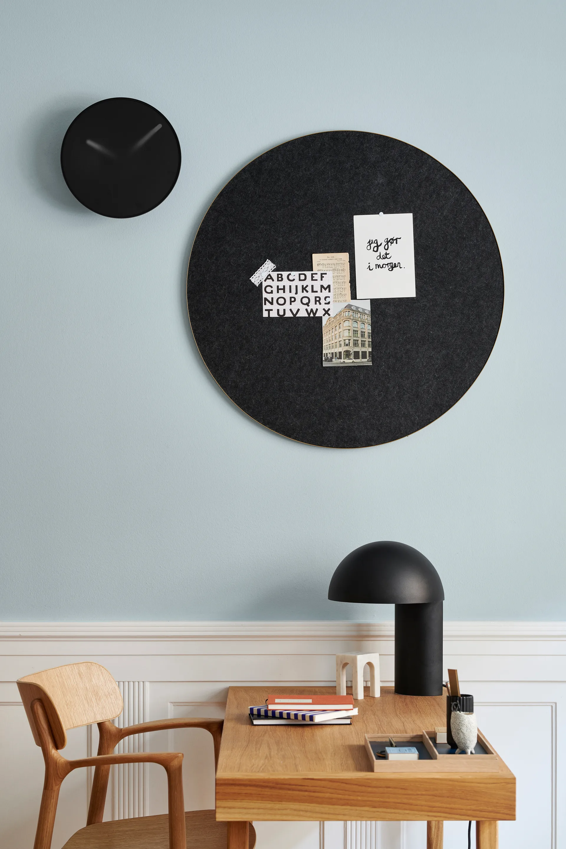 Retell pinboard prikbord Ø80 cm, Zwart-messing Gejst