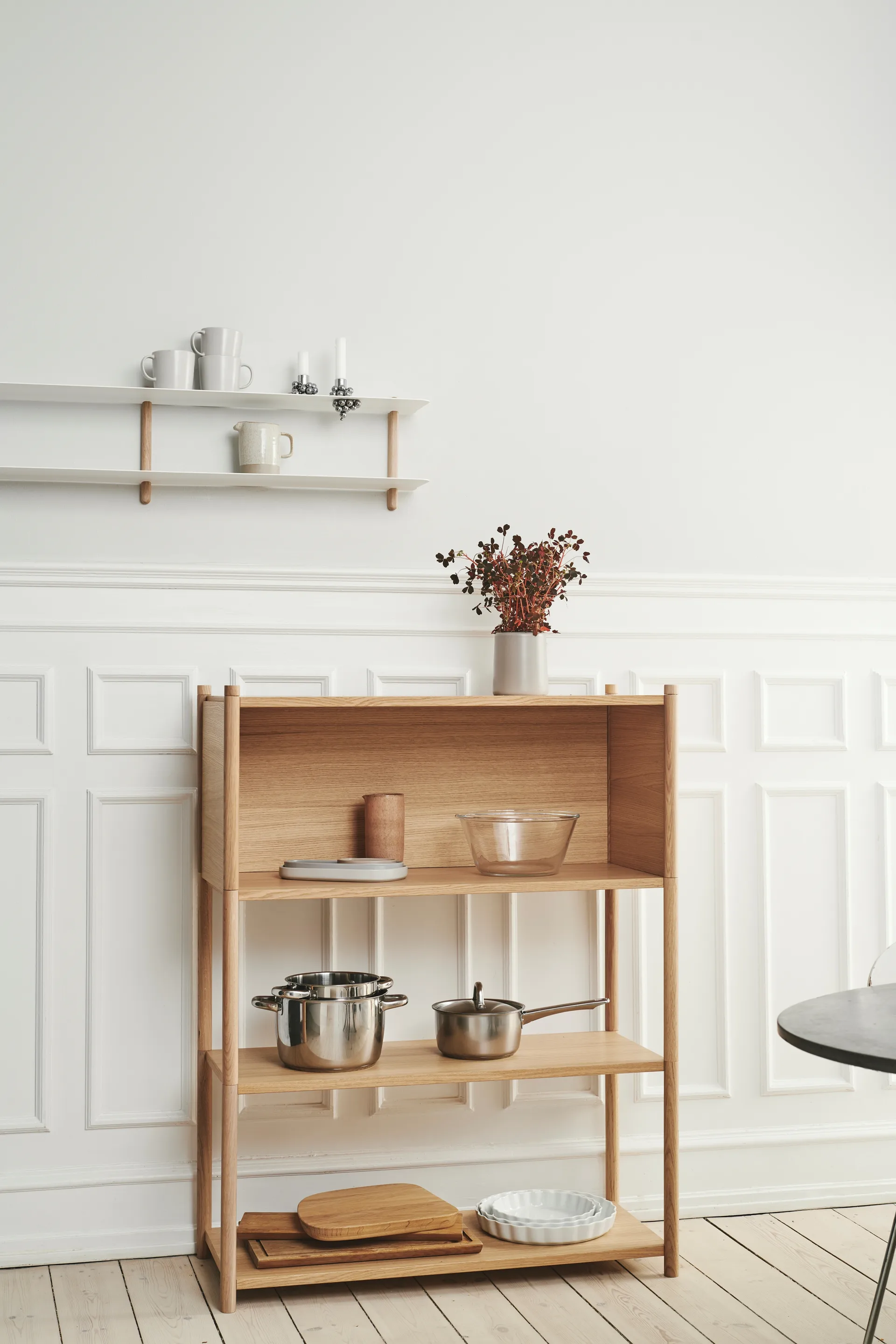 Sceene bookcase B, Licht eikenhout Gejst