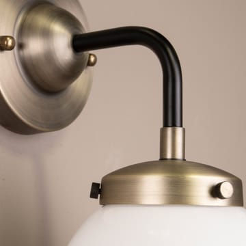 Alley 1 IP44 wandlamp - Antiek messing-wit - Globen Lighting