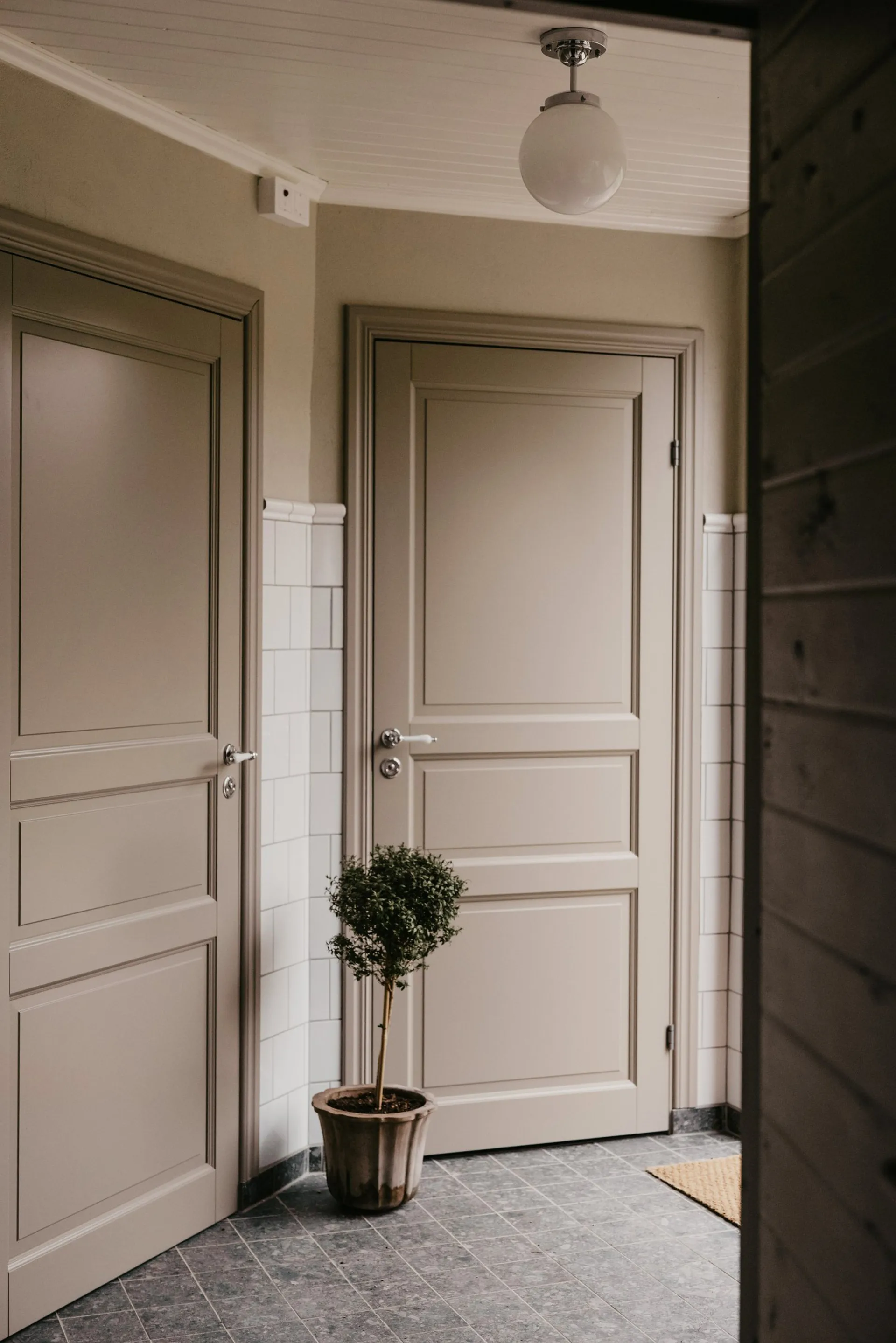 Alley plafondlamp IP44, Chroom Globen Lighting