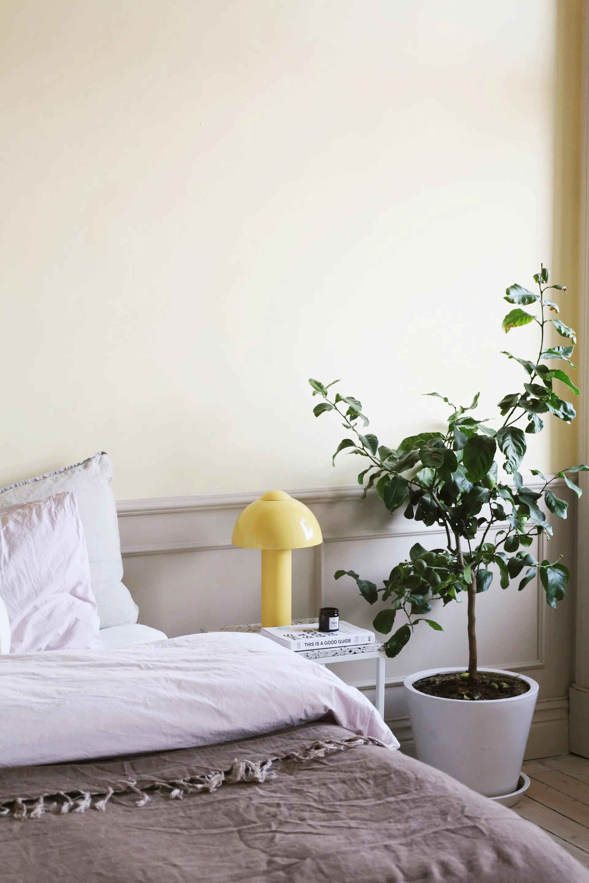 Buddy 23 tafellamp 36 cm, Geel Globen Lighting