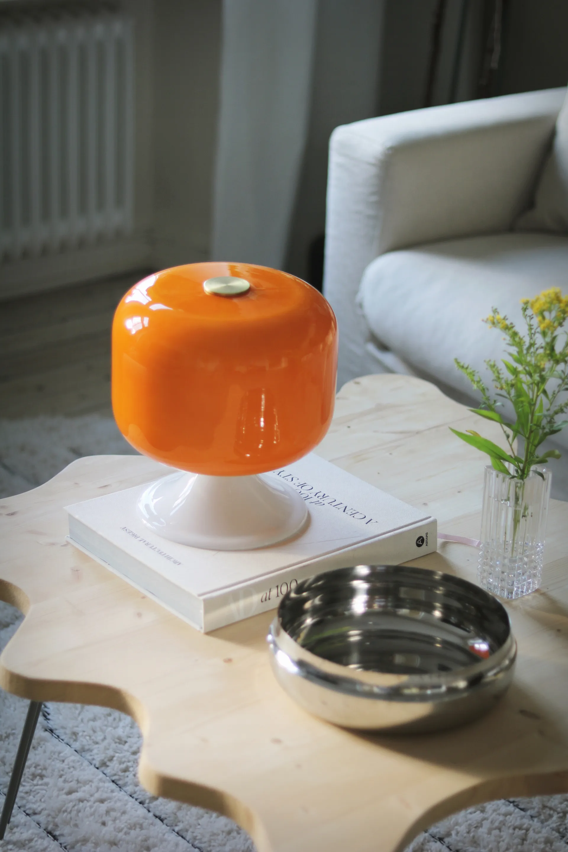 Bullen 25 tafellamp, Oranje Globen Lighting