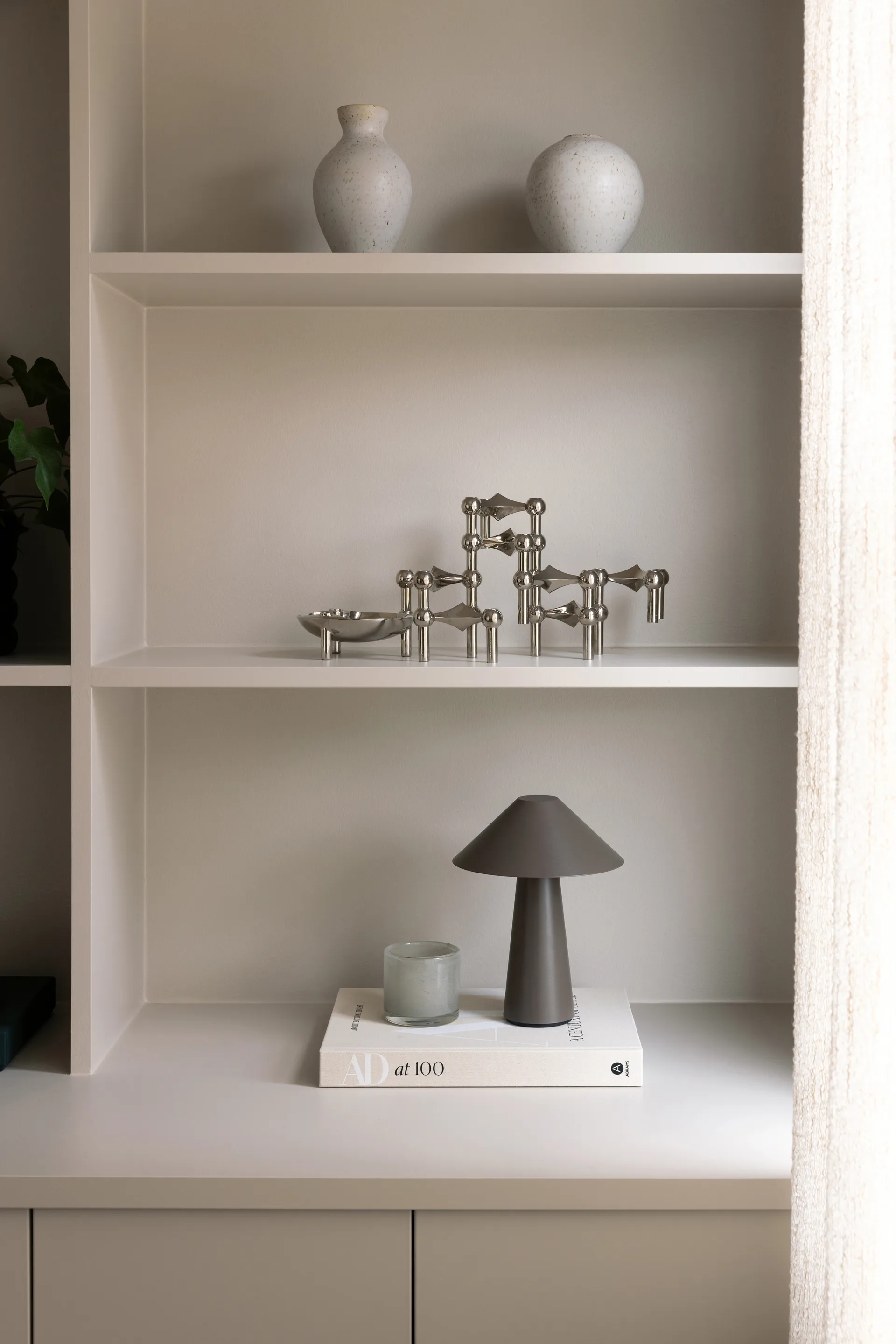 Cannes draagbare tafellamp, Bruin Globen Lighting