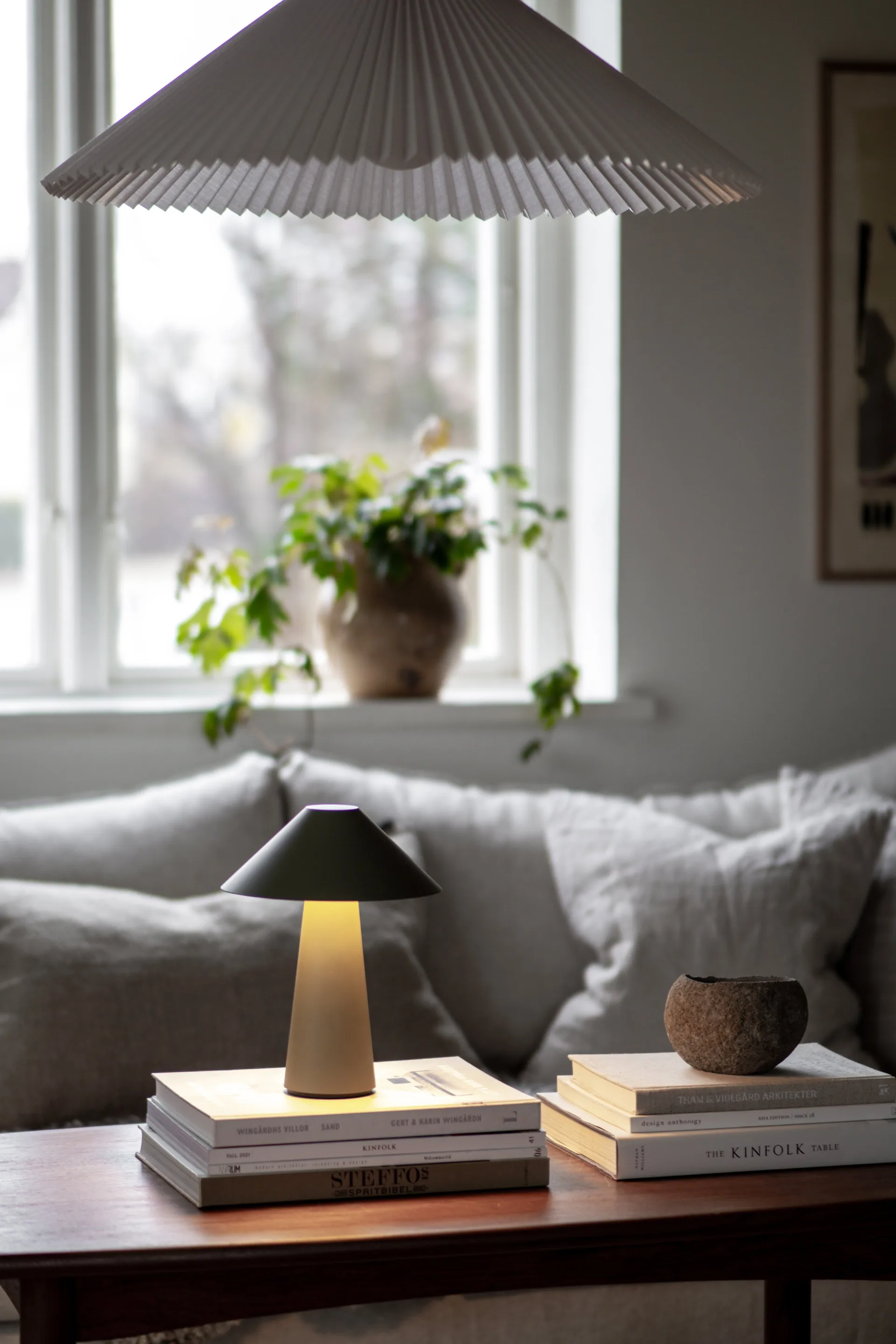 Cannes draagbare tafellamp, Groen Globen Lighting