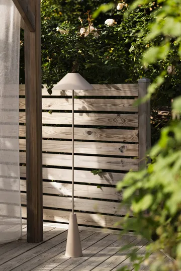 Cannes draagbare vloerlamp - Mud - Globen Lighting