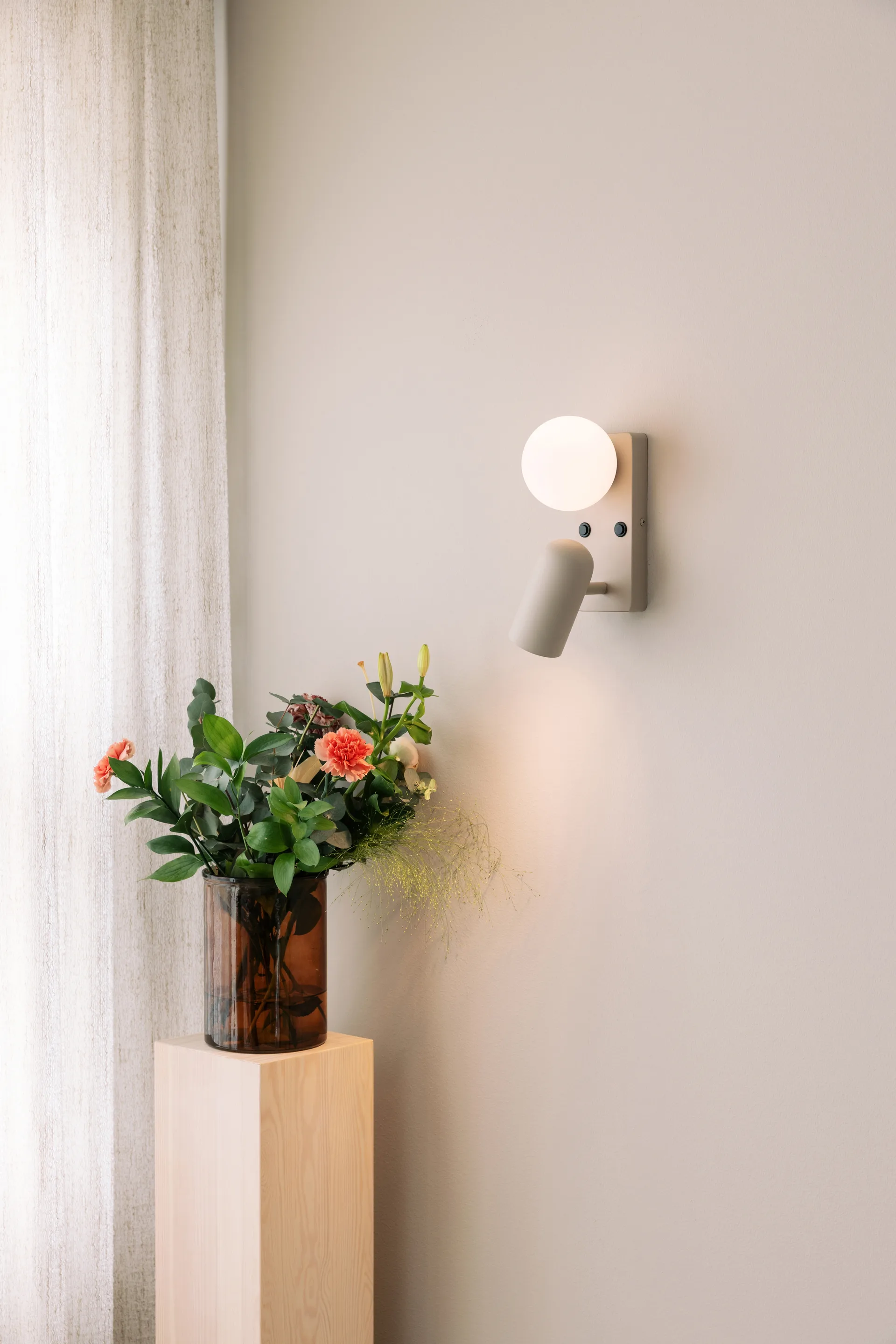 Doppio wandlamp, Beige Globen Lighting