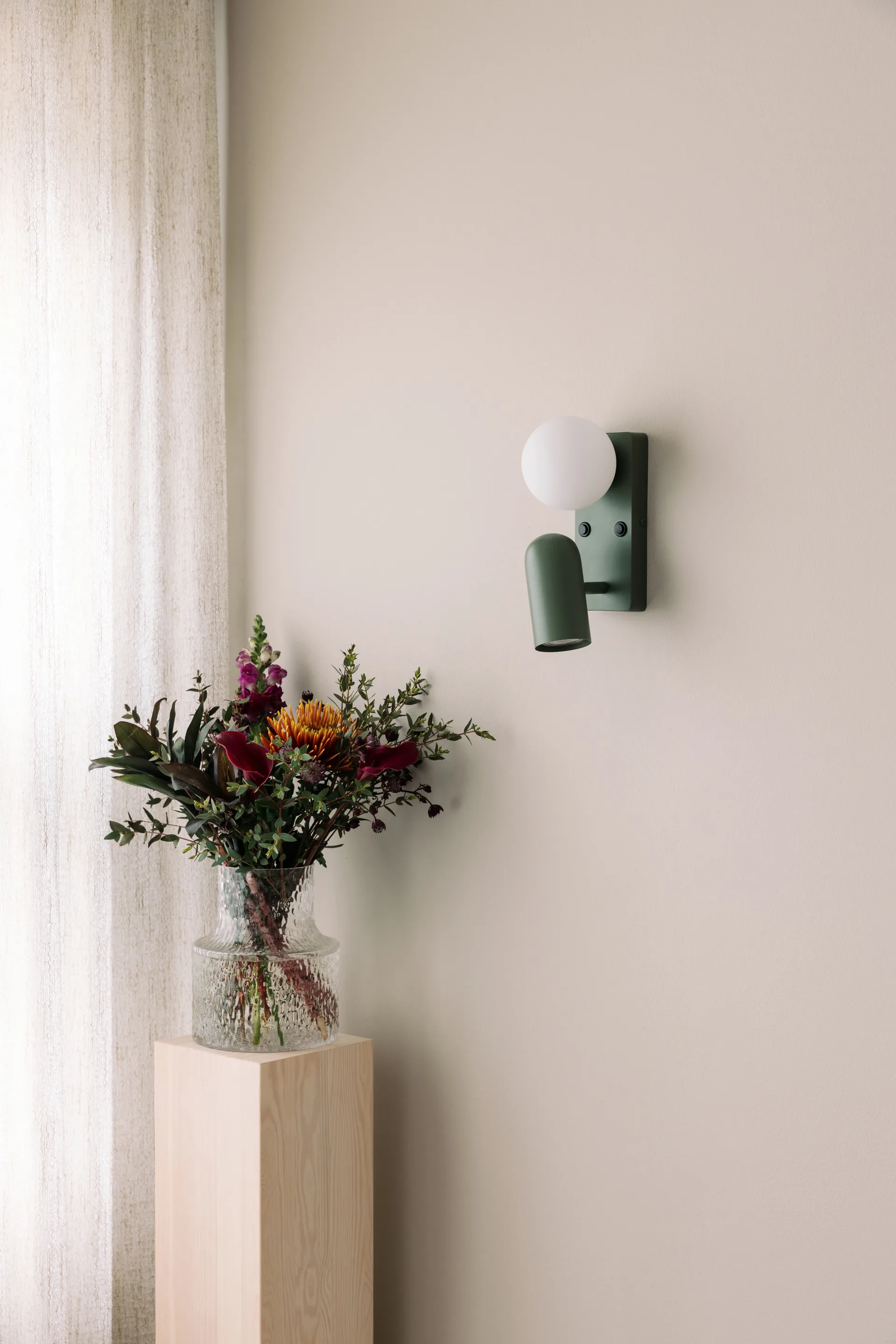 Doppio wandlamp, Groen Globen Lighting