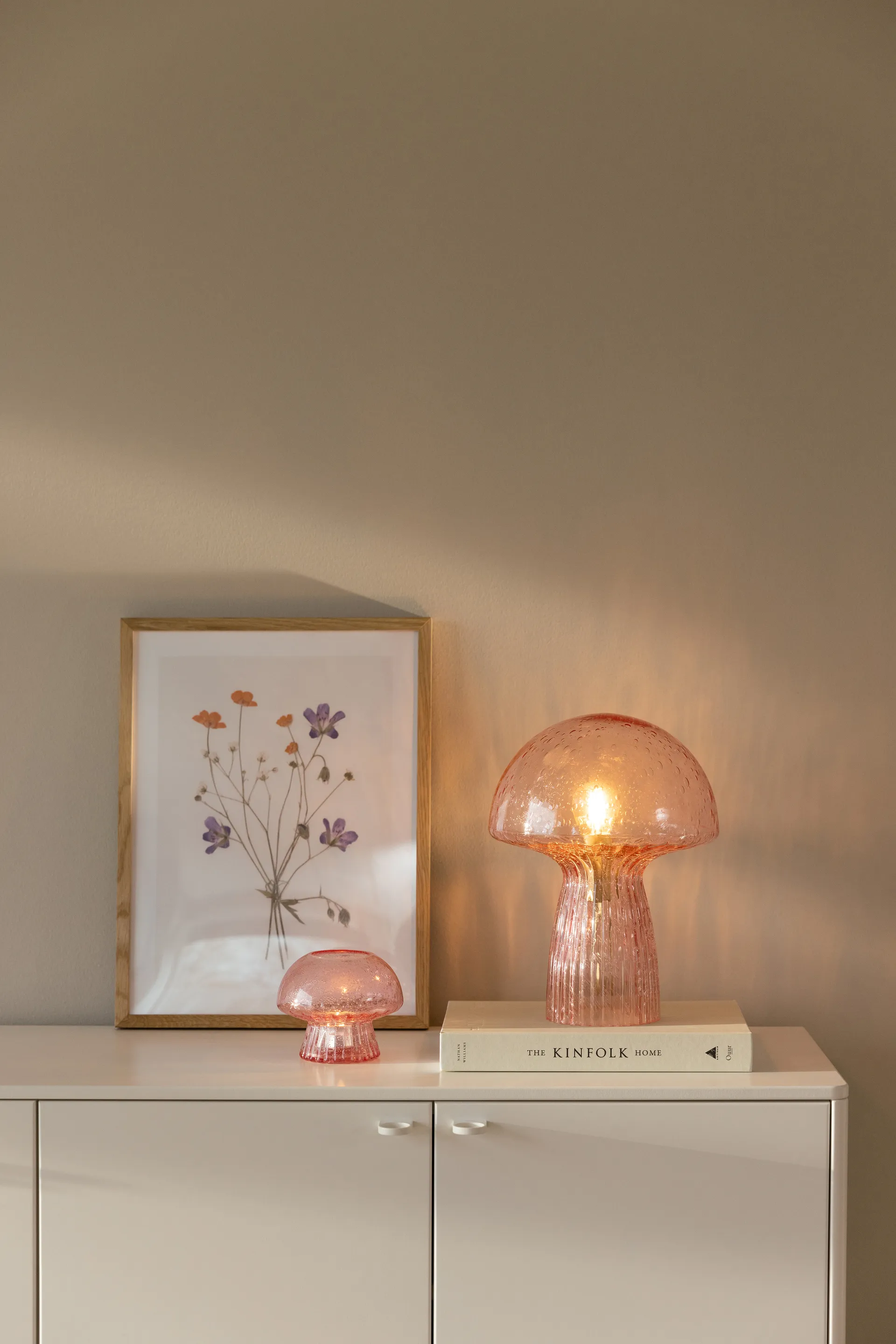 Fungo 12 theelichthouder Special Edition, Roze Globen Lighting