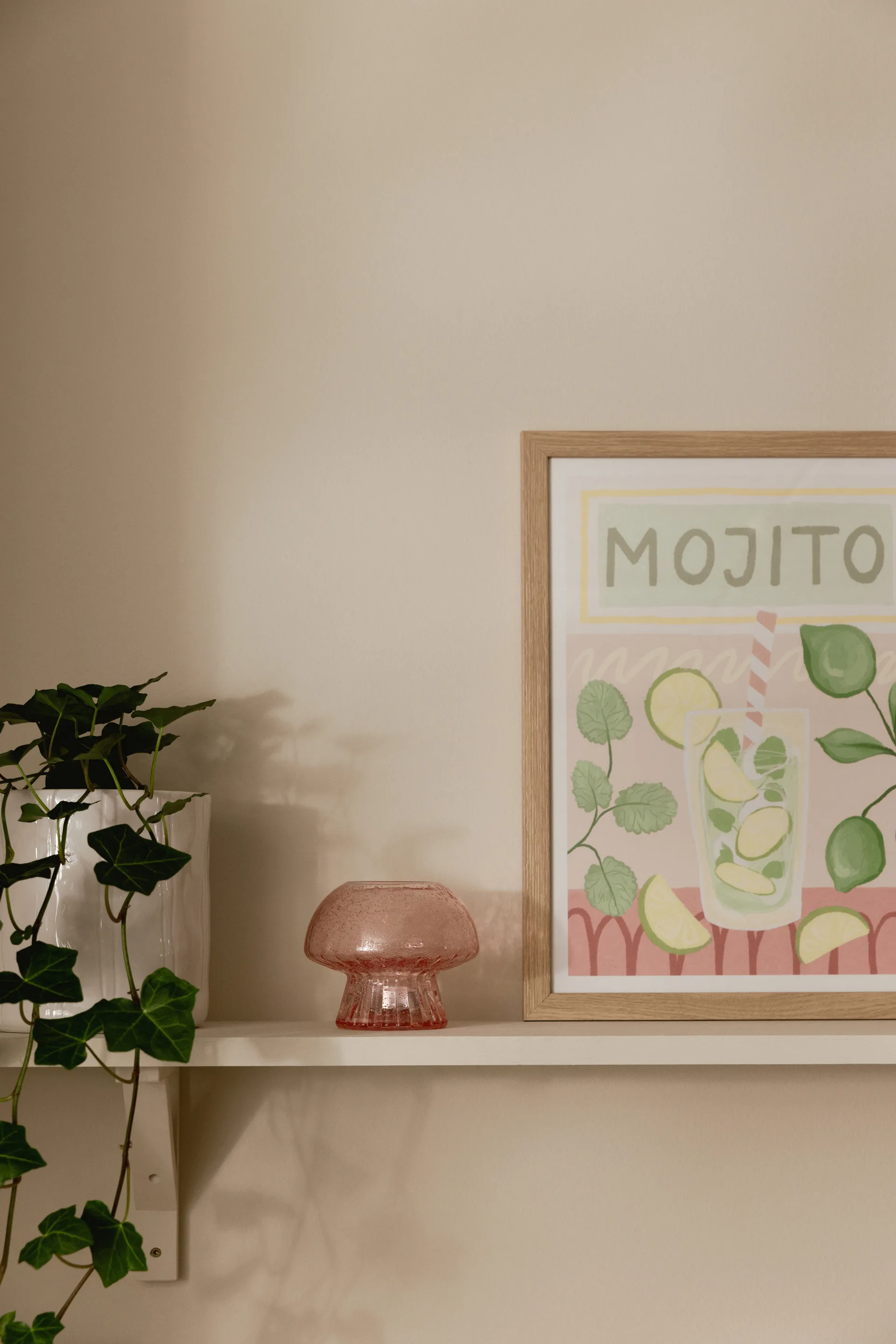 Fungo 12 theelichthouder Special Edition, Roze Globen Lighting