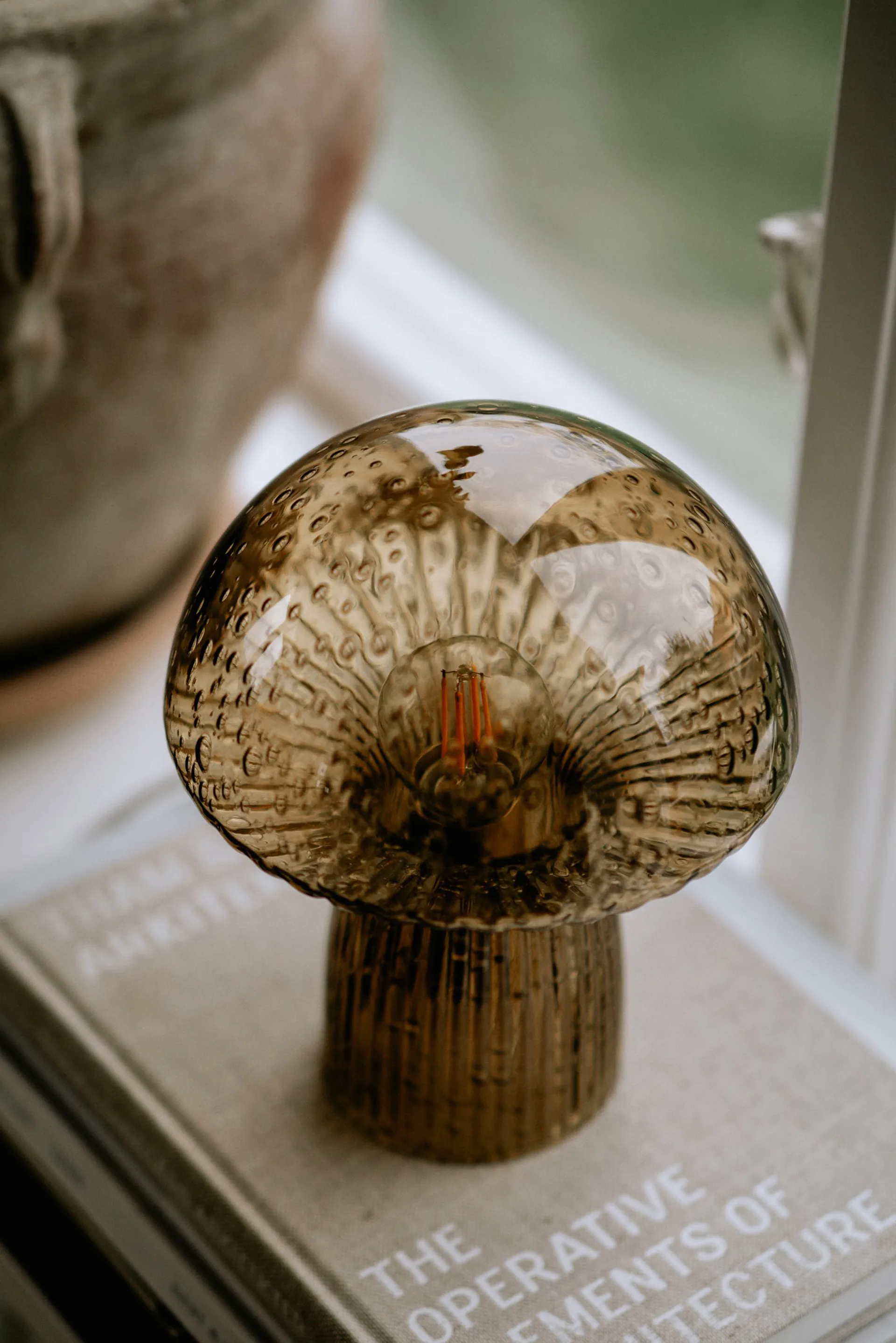 Fungo tafellamp Special Edition bruin, 20 cm Globen Lighting