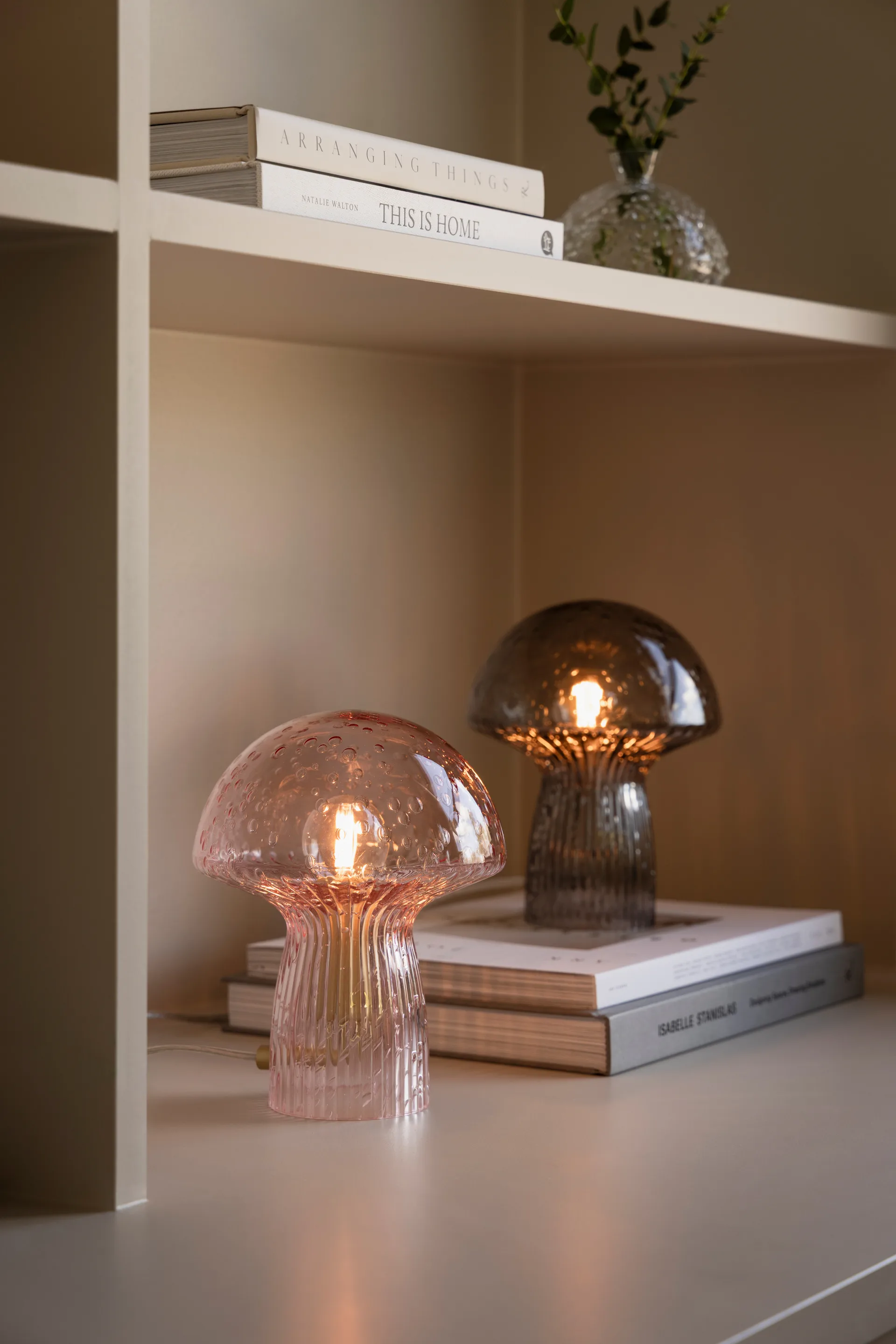 Fungo tafellamp Special Edition Rook, Ø16 cm, H:20 cm Globen Lighting