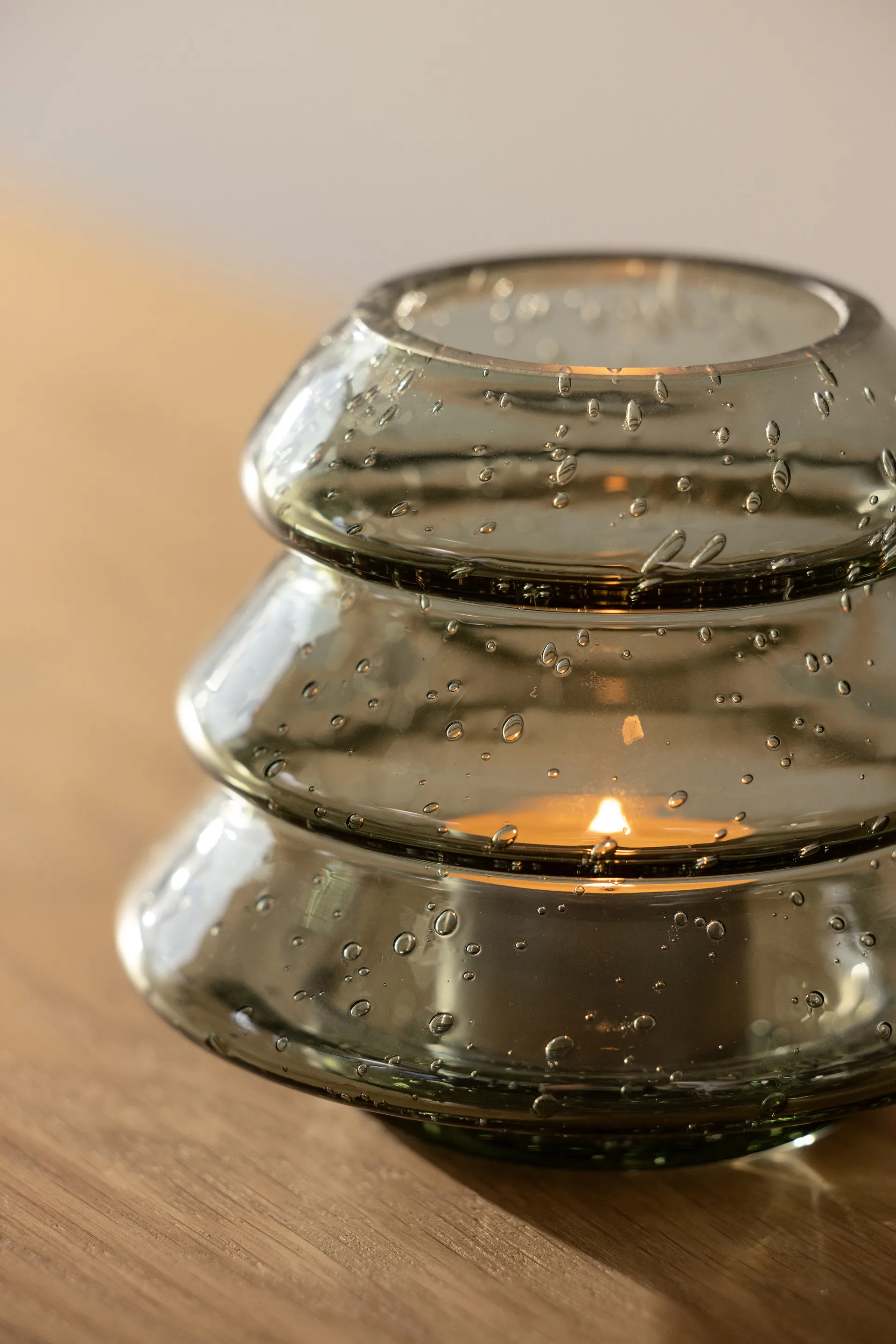 Gran 12 theelichthouder, Groen Globen Lighting