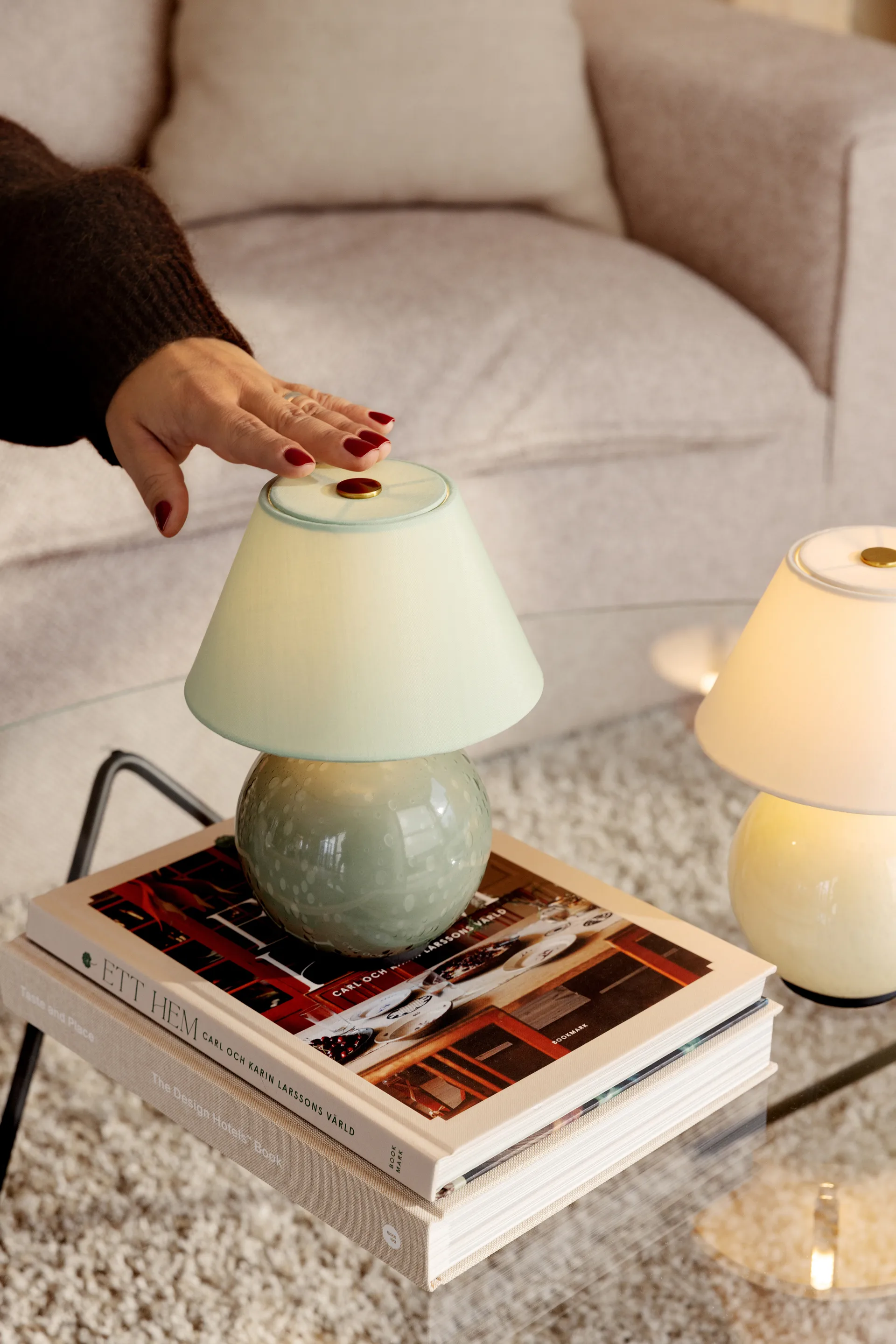 Iris 16 draagbare tafellamp, Groen Globen Lighting