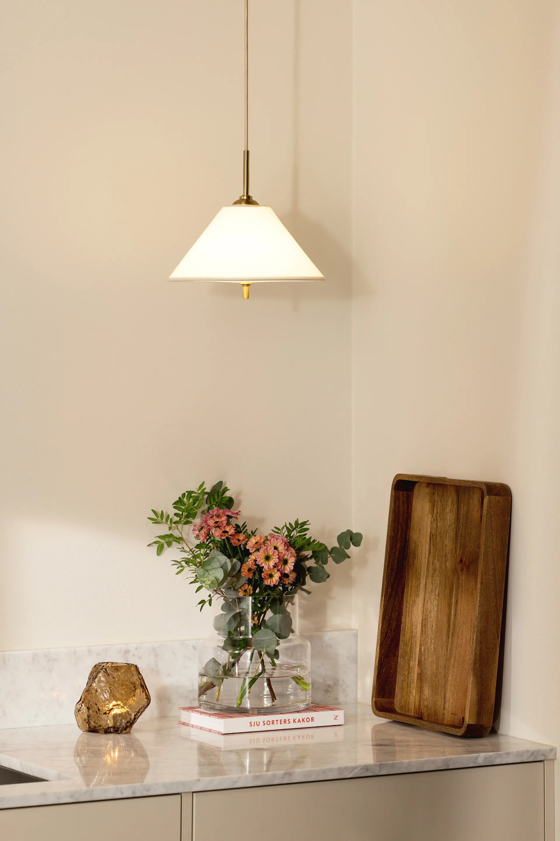 Iris hanglamp 25, Crème Globen Lighting