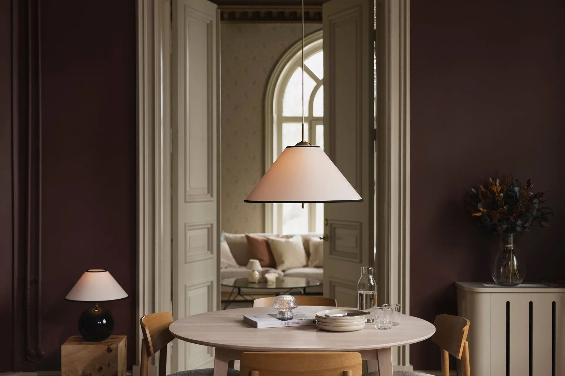 Iris pendel 50, Crème-noir (wit-goudkleurig) Globen Lighting