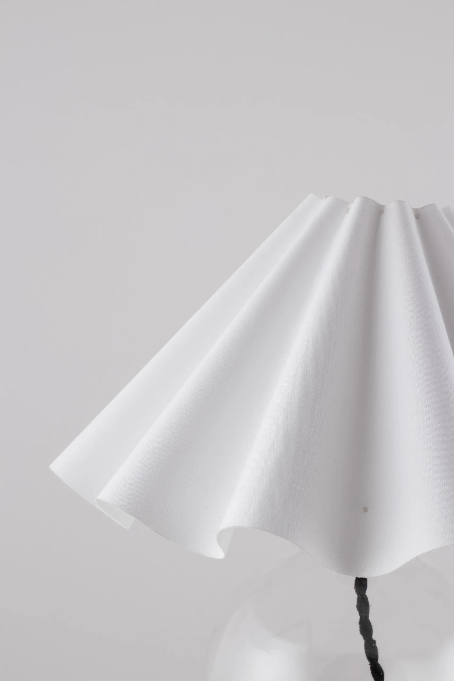 Judith tafellamp Ø30 cm, Transparant-wit Globen Lighting