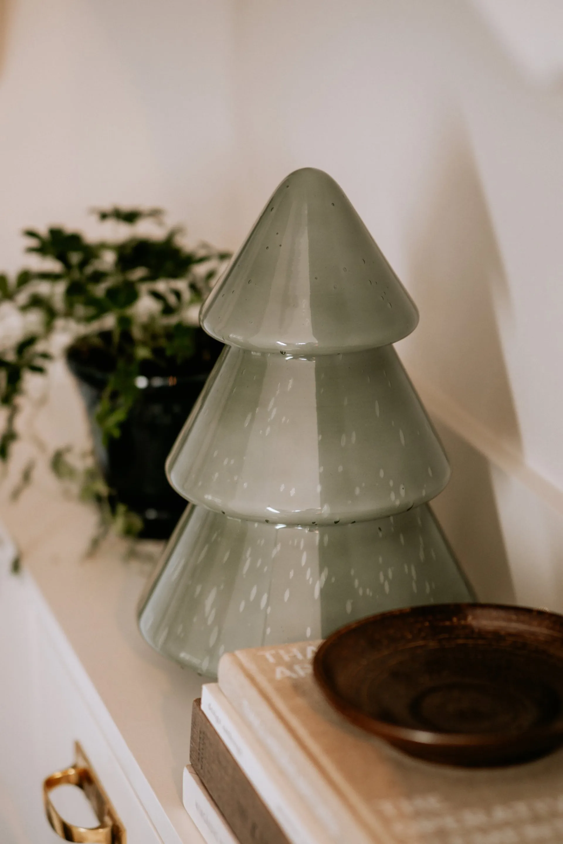 Kvist 20 tafellamp, Groen Globen Lighting