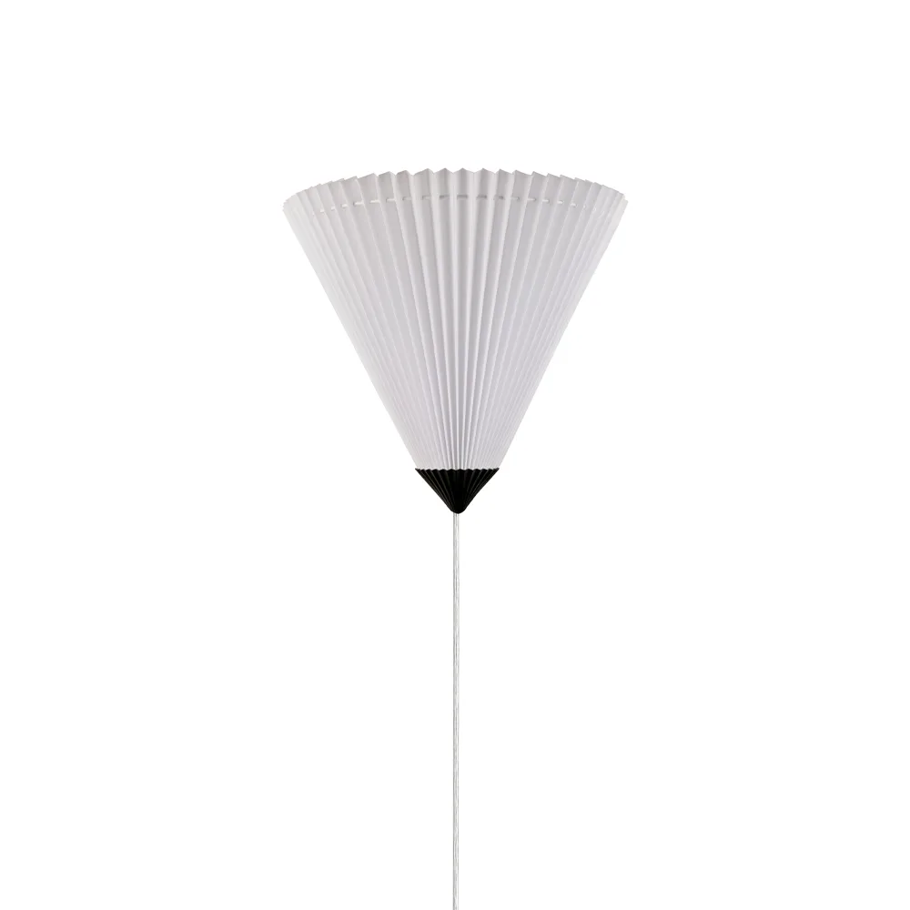 Matisse muurlamp, wit/zwart Globen Lighting