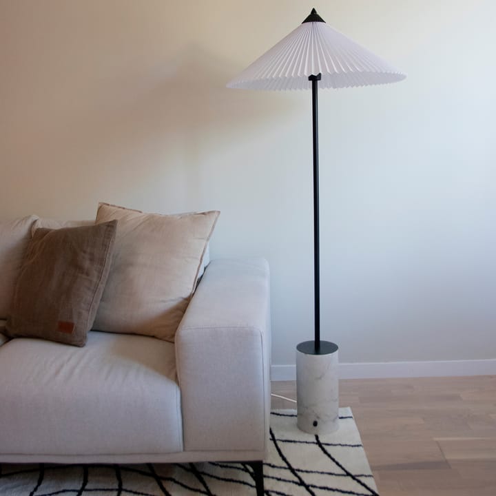 Matisse vloerlamp 150 cm, Zwart-wit Globen Lighting