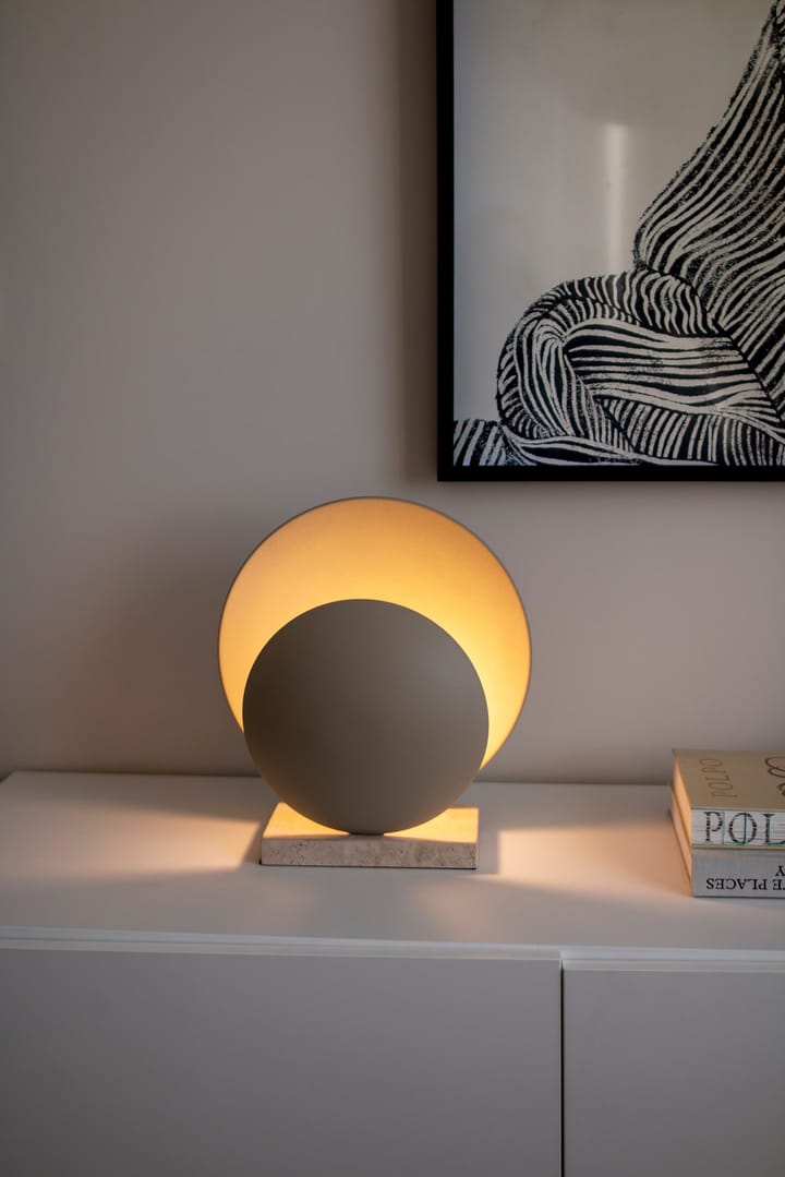 Orbit tafellamp, Beige-travertijn Globen Lighting
