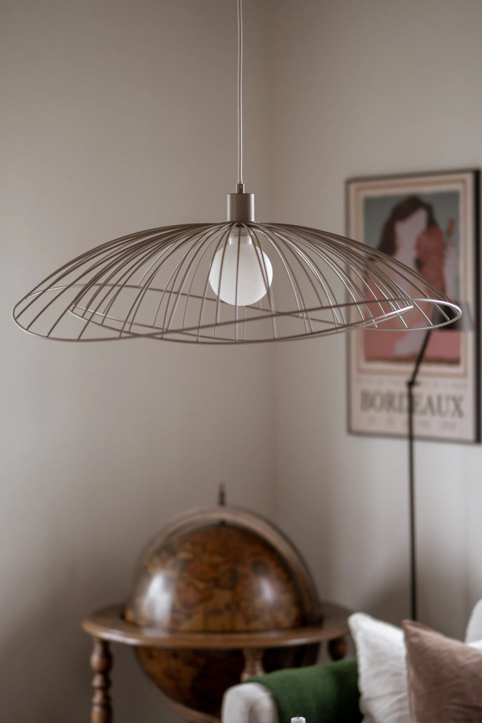 Ray hanglamp Ø70 cm, Mud Globen Lighting