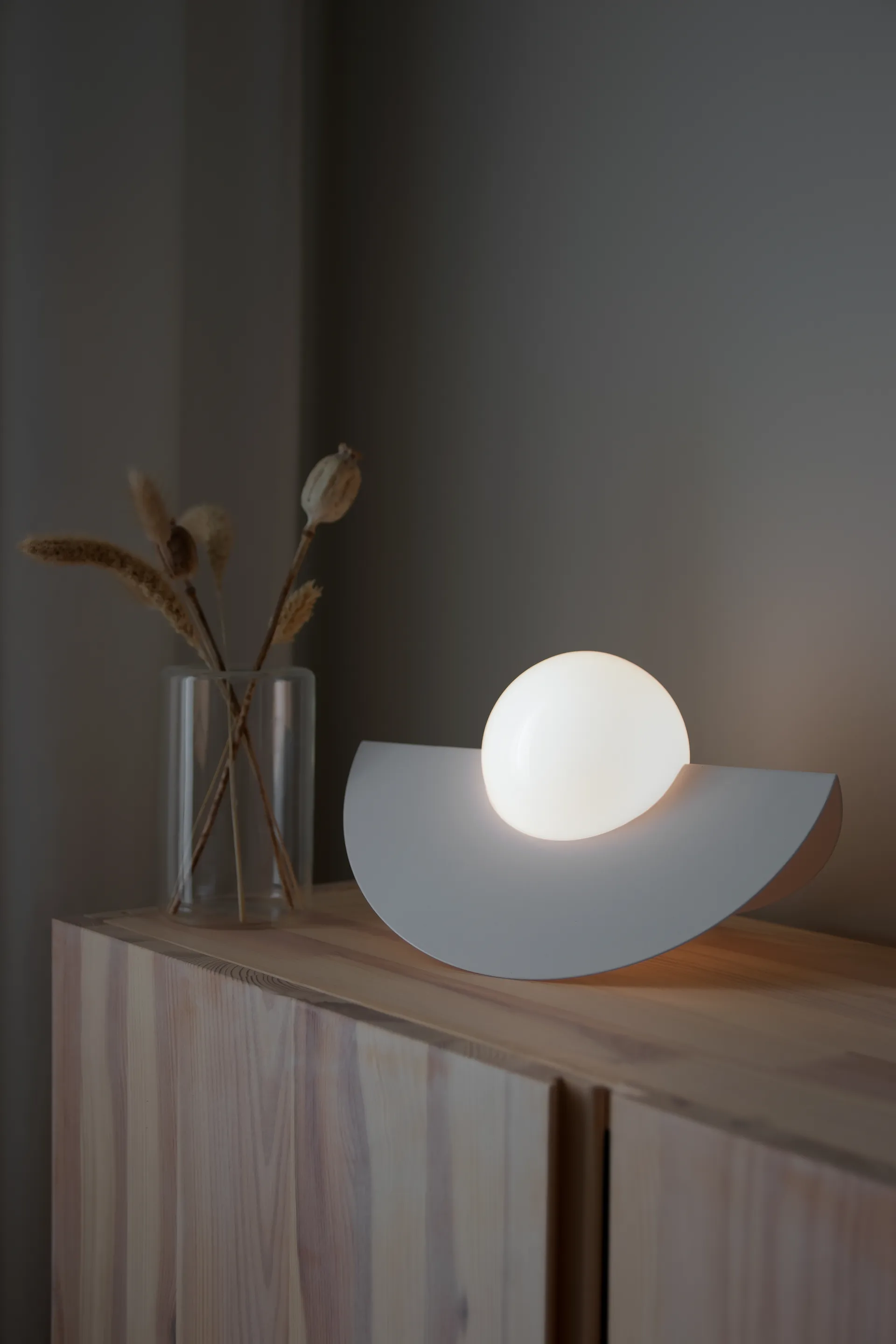 Roccia tafellamp, Wit Globen Lighting