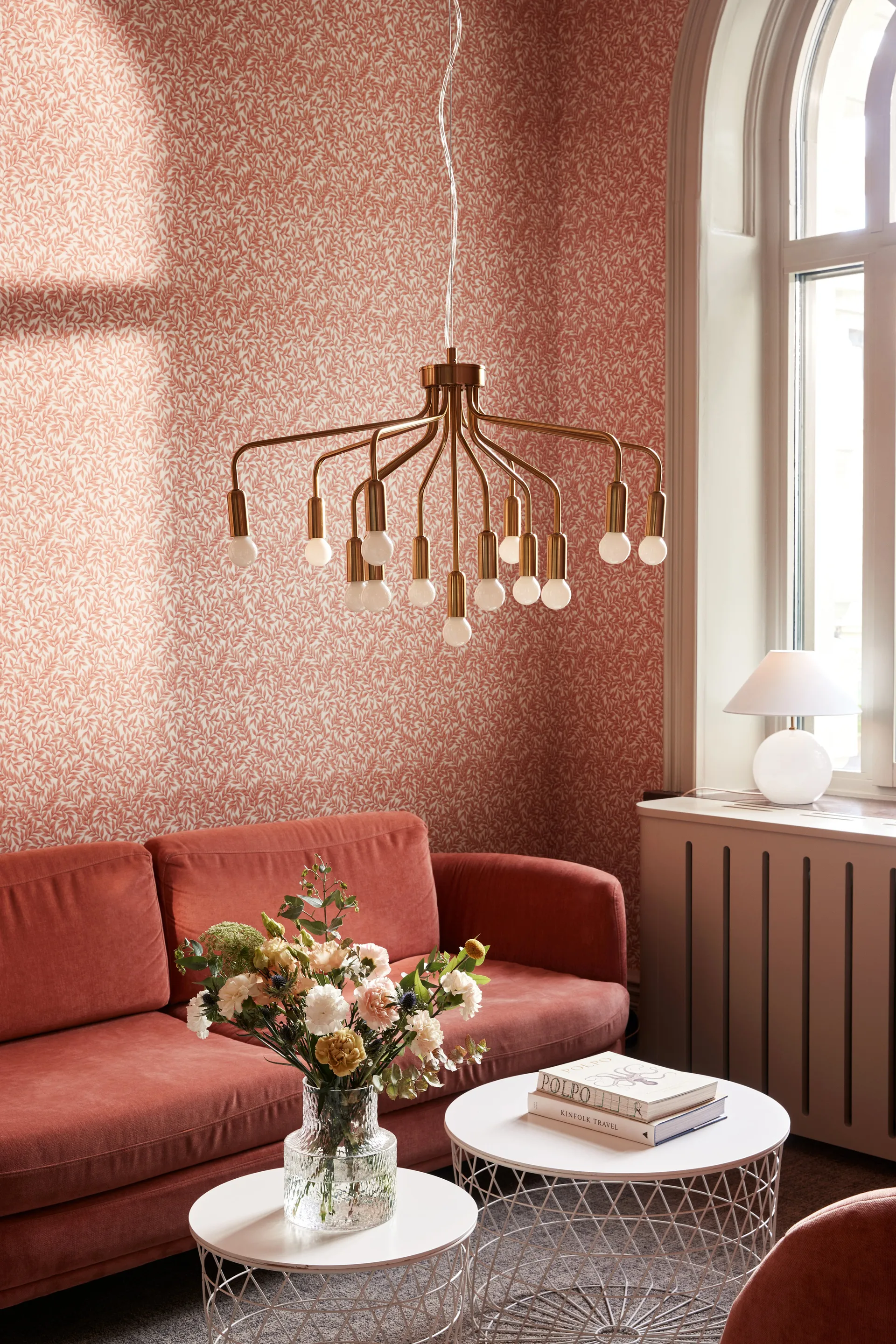 Roots 70 hanglamp, Geborsteld messing Globen Lighting