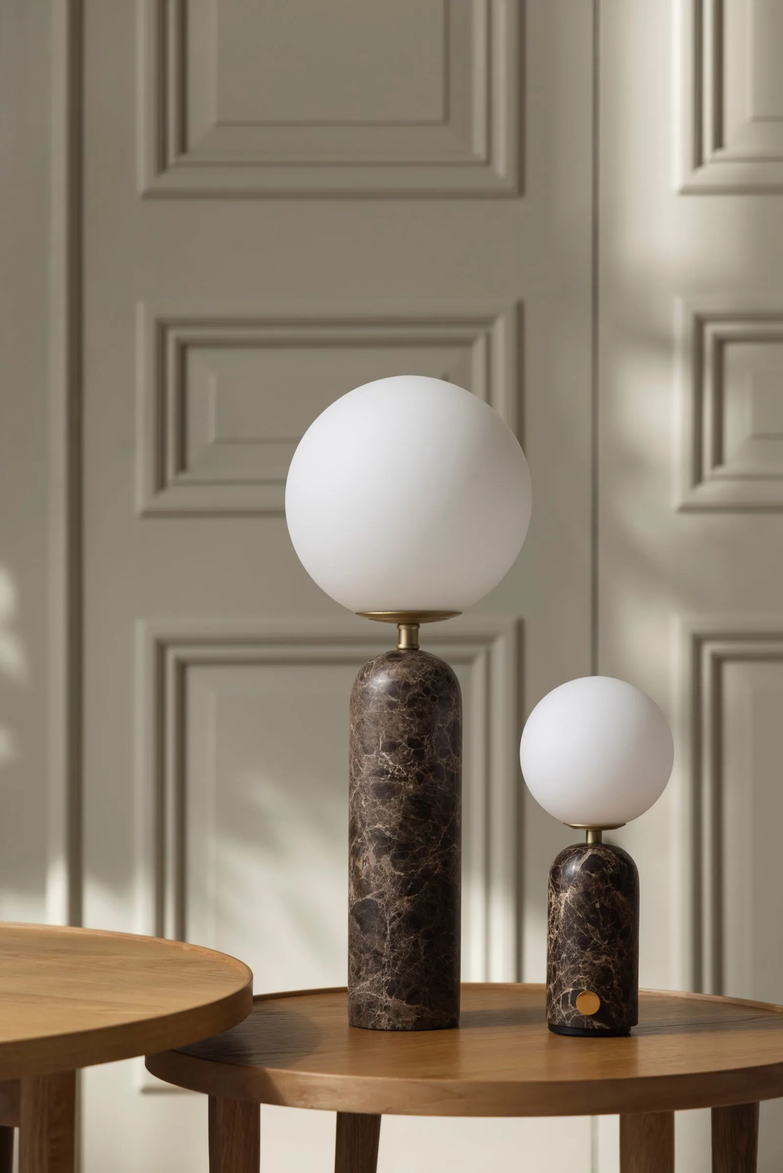 Torrano draagbare tafellamp, Bruin marmer Globen Lighting