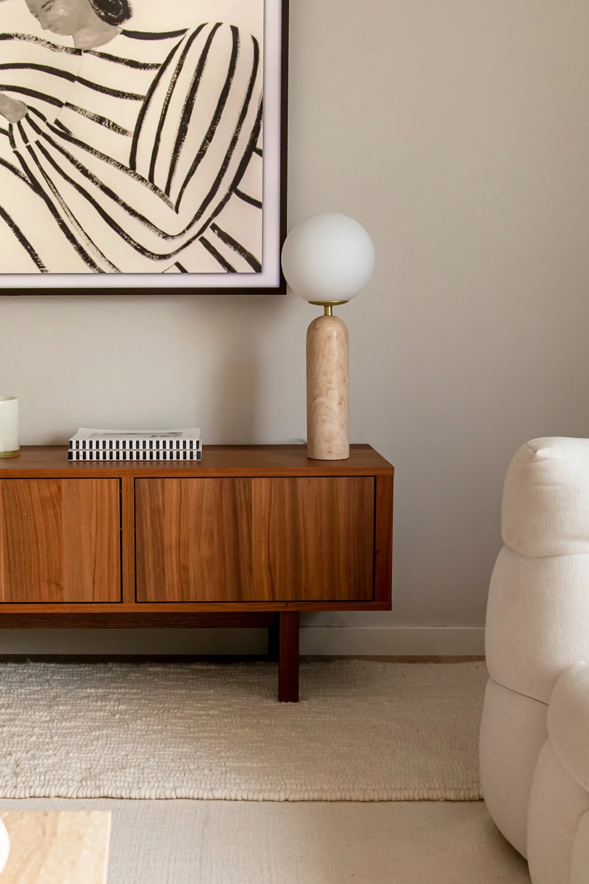 Torrano tafellamp, Travertijn Globen Lighting