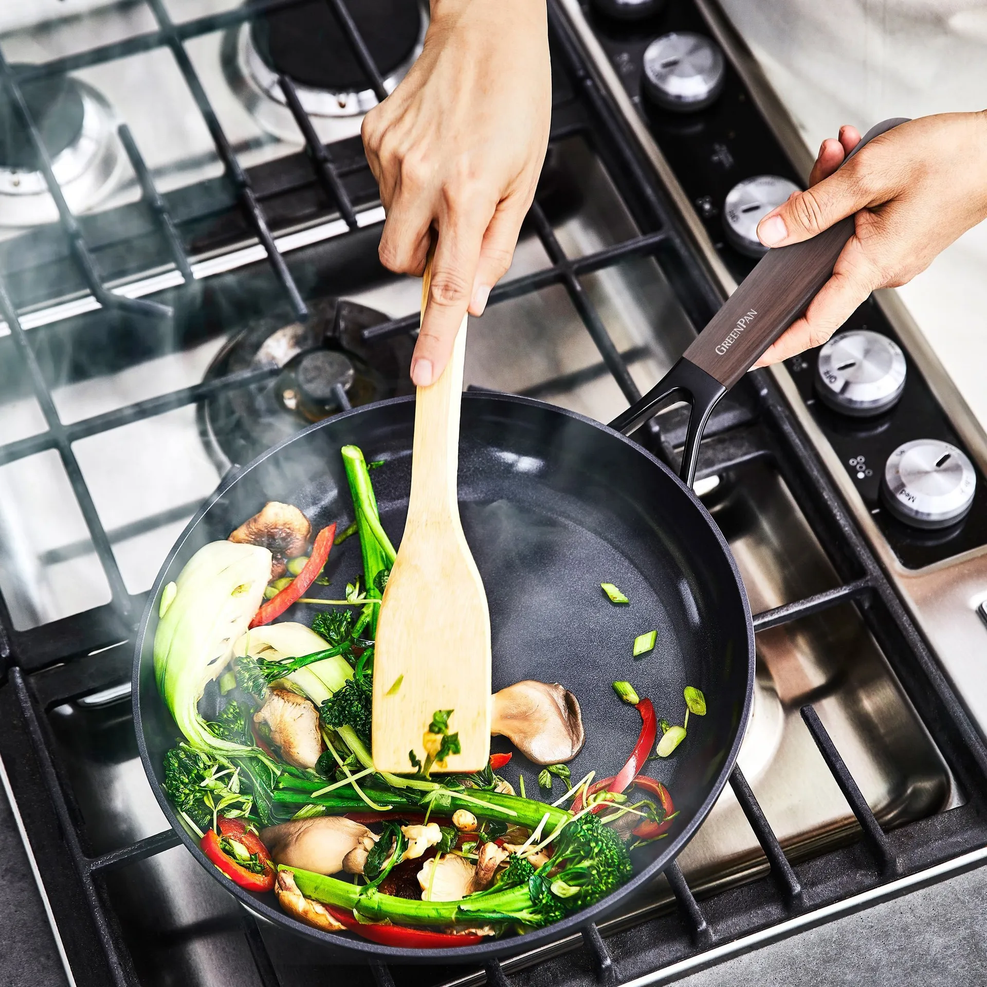 Eco Smartshape koekenpan 28 cm, Dark wood GreenPan