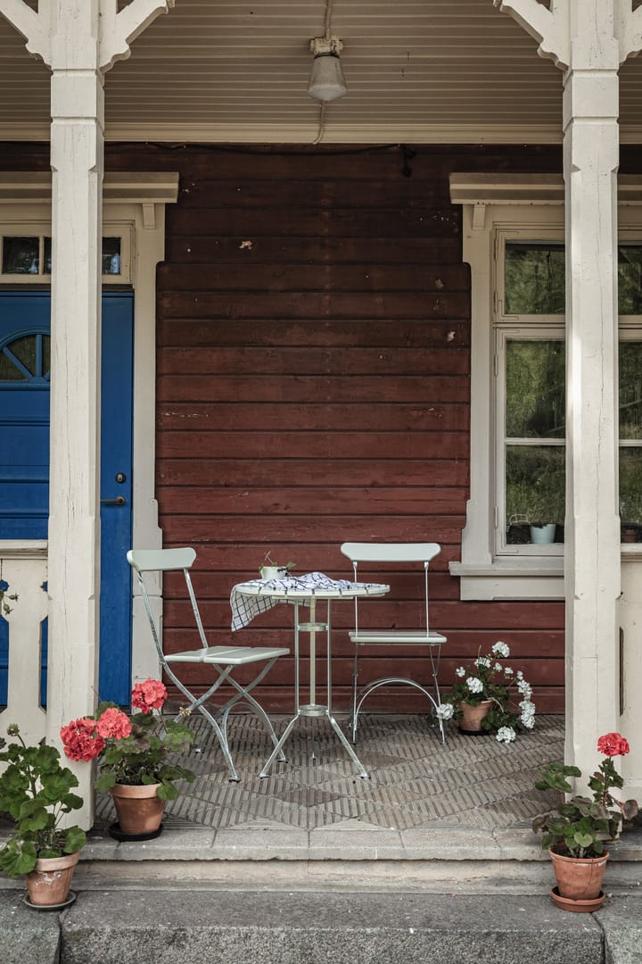 Bryggeri driepoot tafel, Wit gelakte eiken - verzinkt Grythyttan stalen meubelen