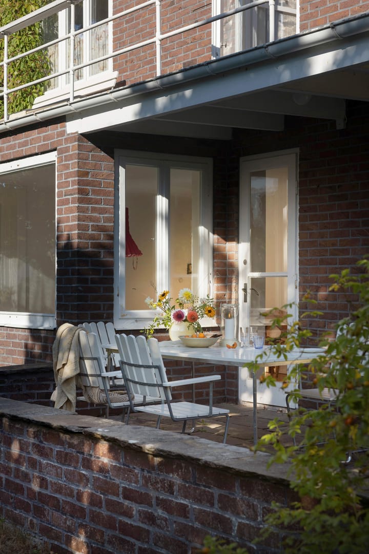 Grythyttan eettafelset wit B31 170 cm + 4 st. A2 Grythyttan stalen meubelen