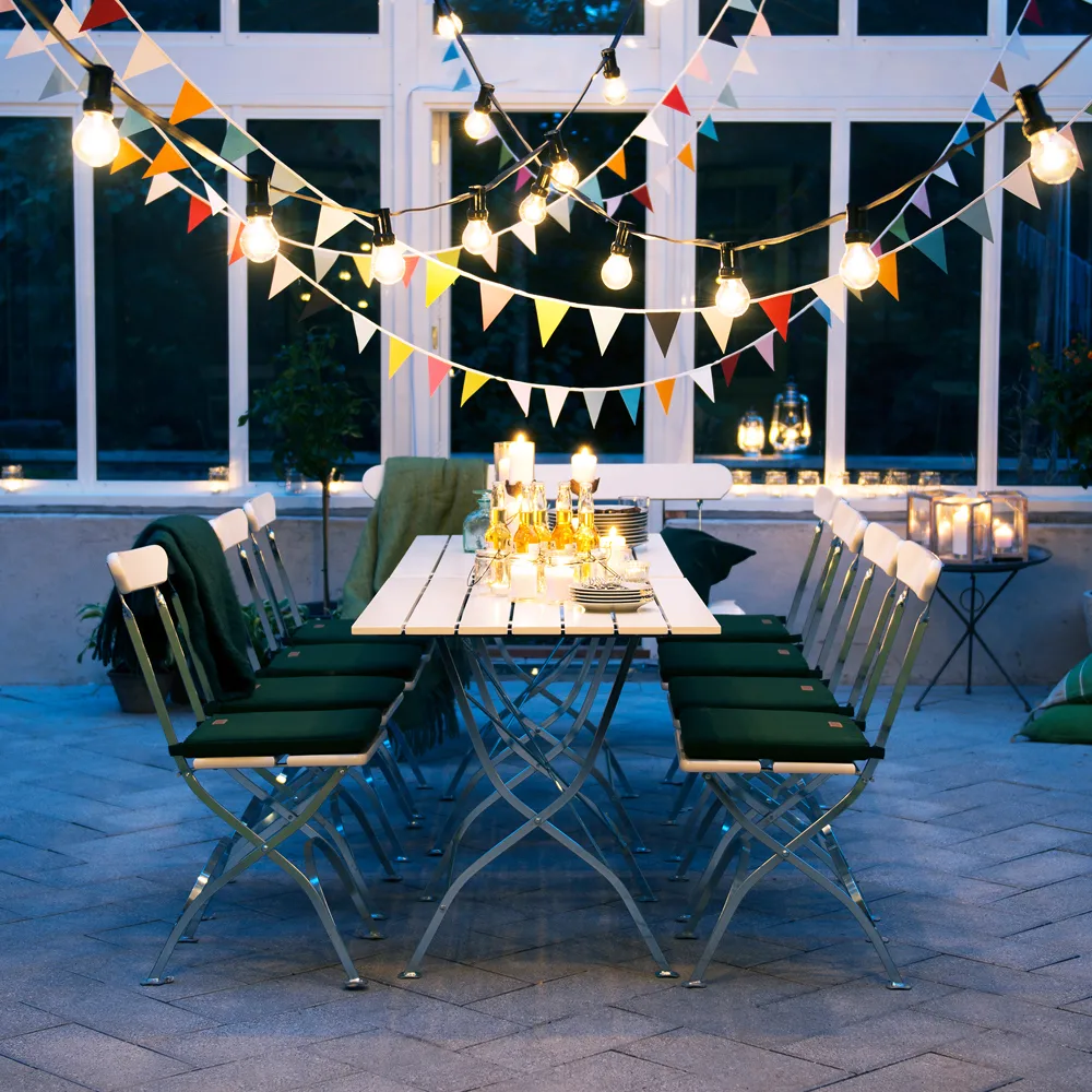 Bryggeri tafel, Wit gelakte eiken - verzinkt Grythyttan Stålmöbler