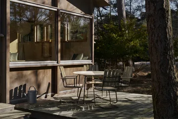 Grythyttan meubelbescherming - 9A eettafel 100/120 cm + stoelen - Grythyttan Stålmöbler