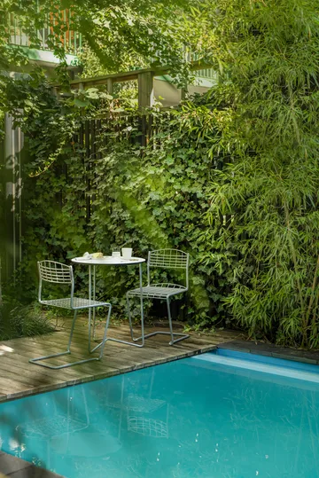 High Tech tafel - Wit-verzinkt frame, Ø60 cm - Grythyttan Stålmöbler