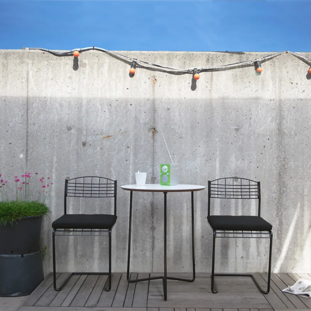High Tech tafel, Wit-zwart frame, Ø60 cm Grythyttan Stålmöbler