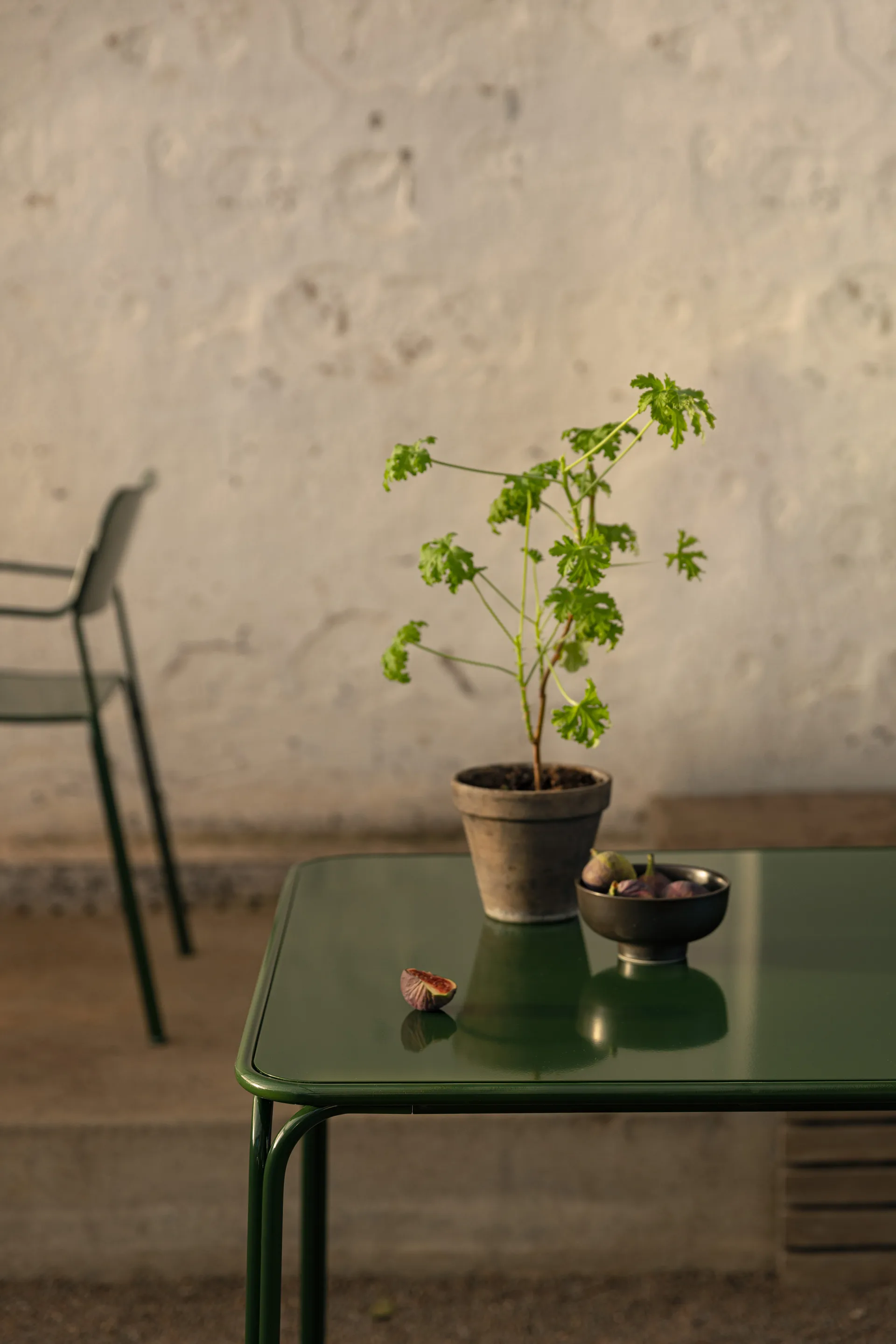 Libelle tafel, Groen Grythyttan Stålmöbler