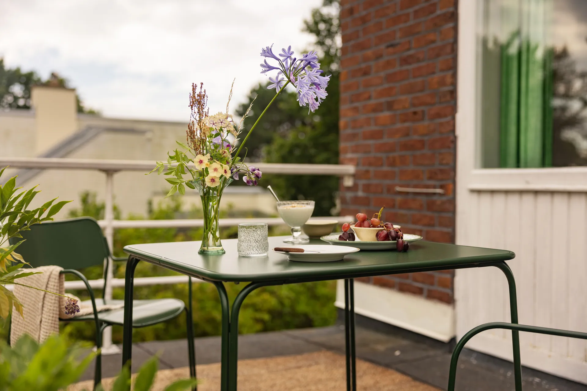 Libelle tafel, Groen Grythyttan Stålmöbler