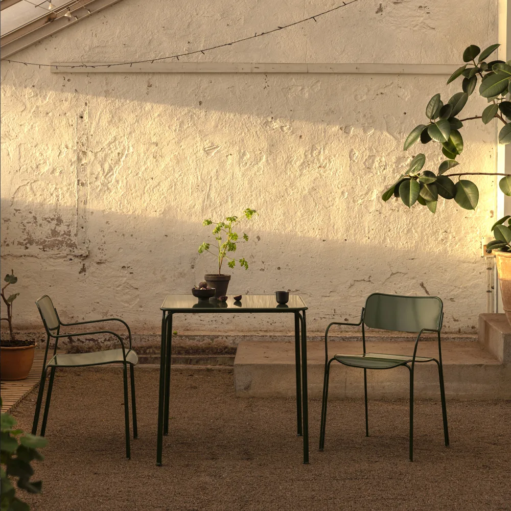 Libelle tafel, Groen Grythyttan Stålmöbler
